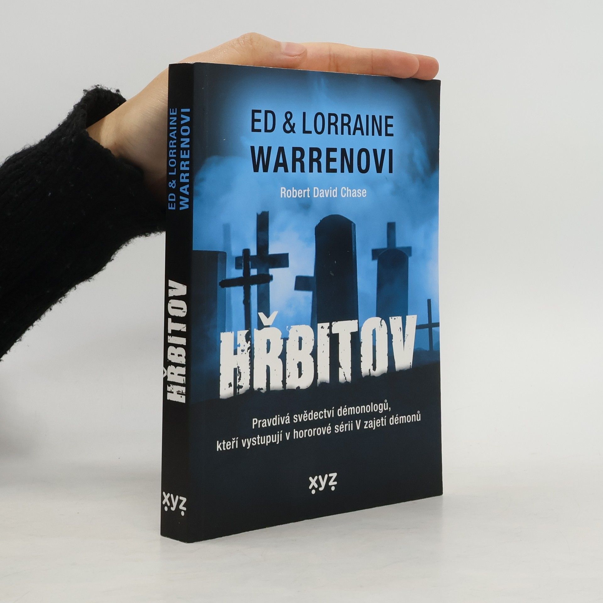 Lorraine Warren Hřbitov