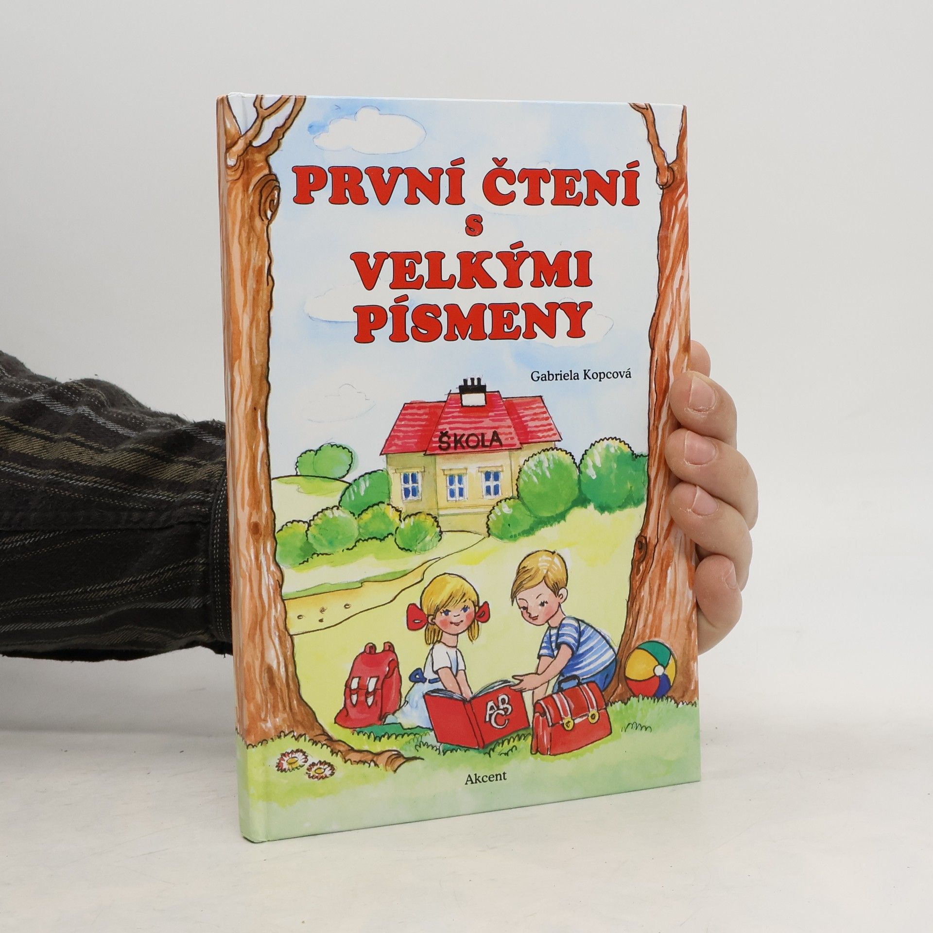 Gabriela Kopcová První čtení s velkými písmeny