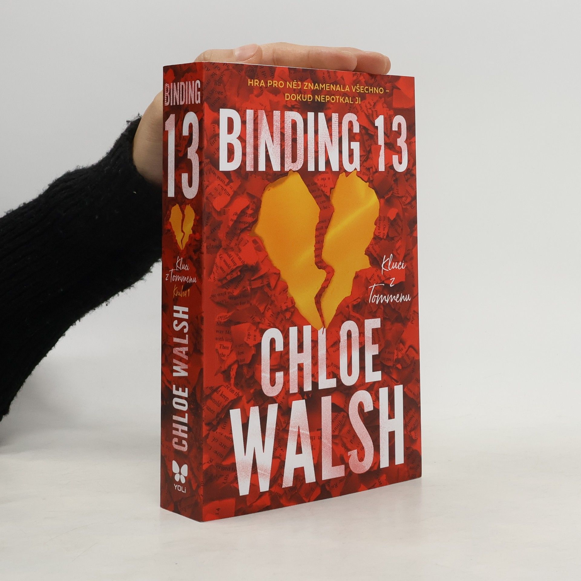 Chloe Walsh Binding 13