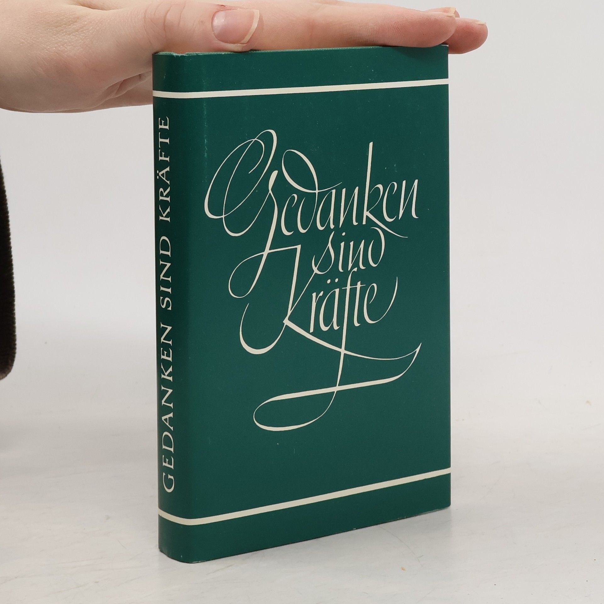 Maria March Gedanken sind Kräfte