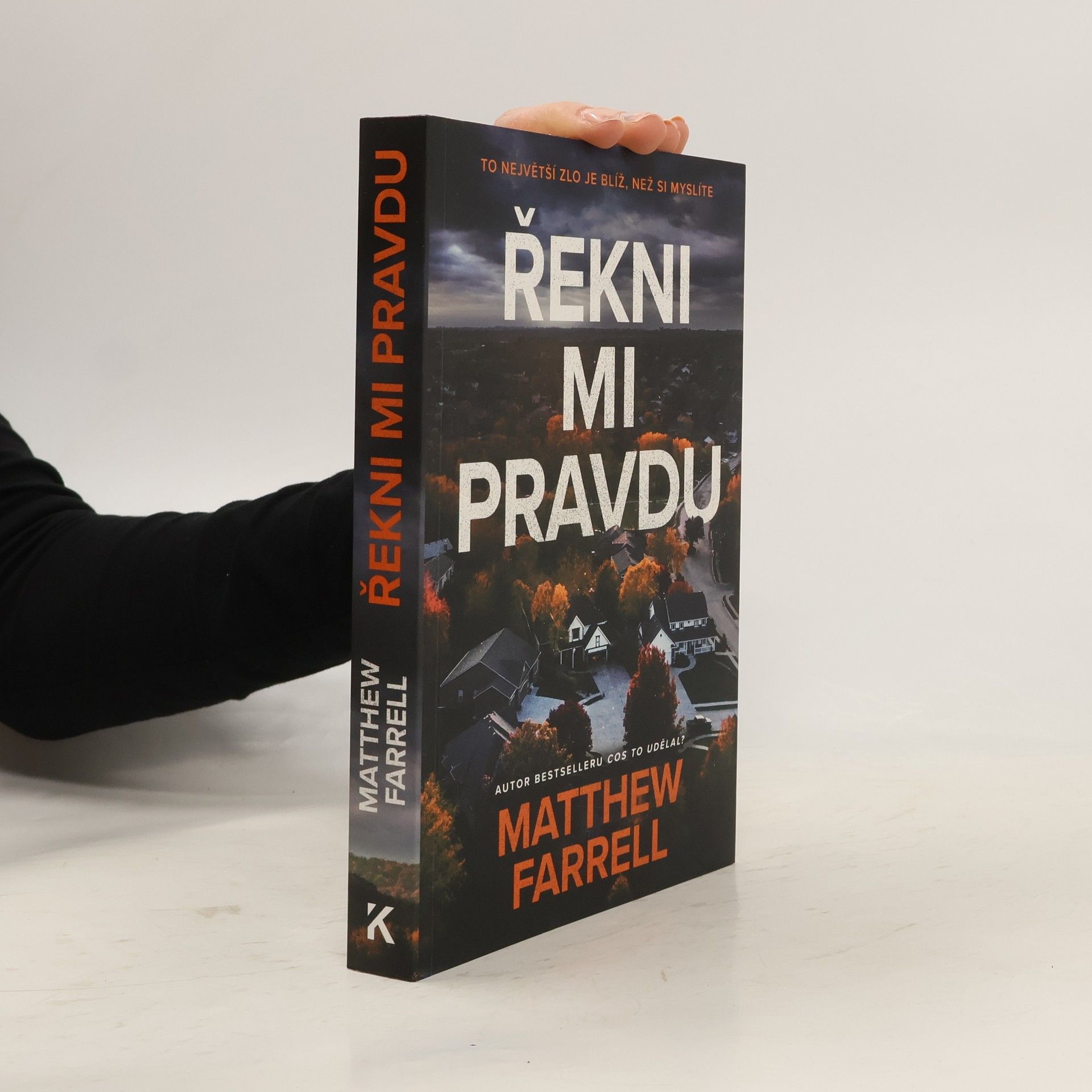 Matthew Farrell Řekni mi pravdu