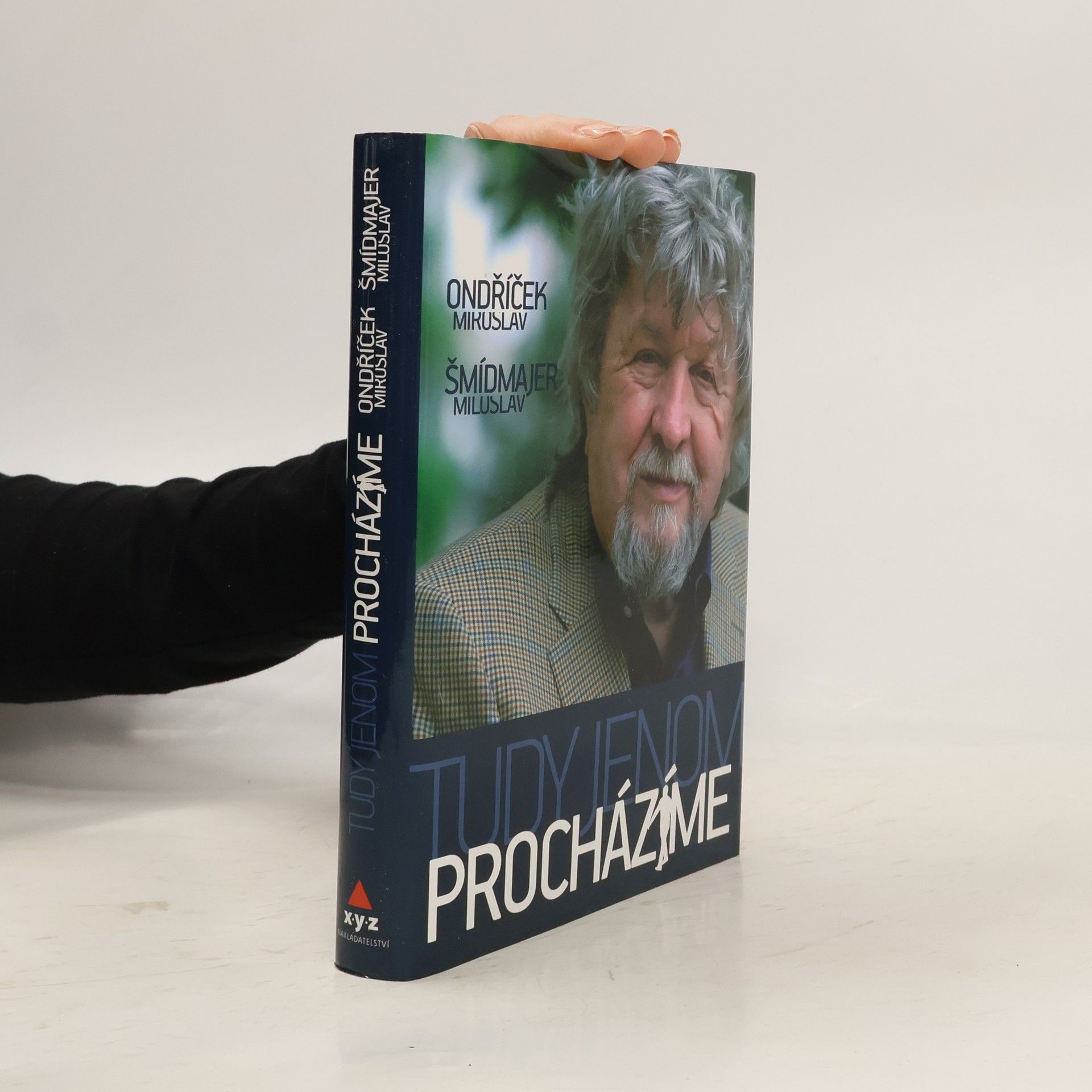 Tudy jenom procházíme