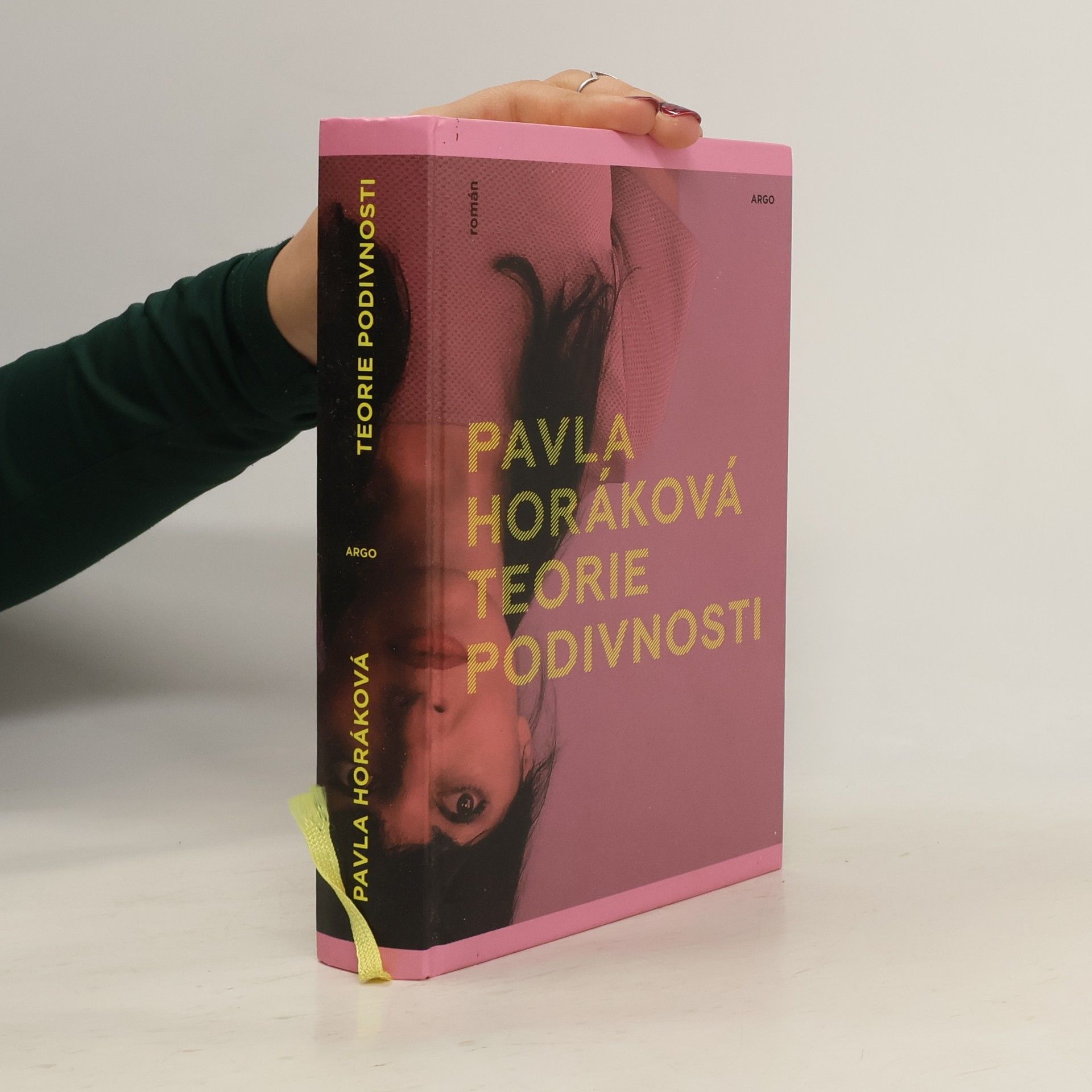 Pavla Horáková Teorie podivnosti