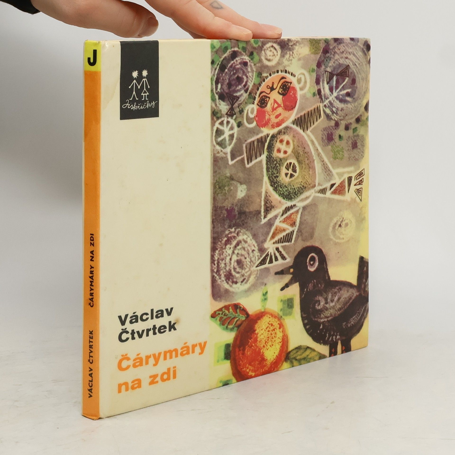 Václav Čtvrtek Čárymáry na zdi