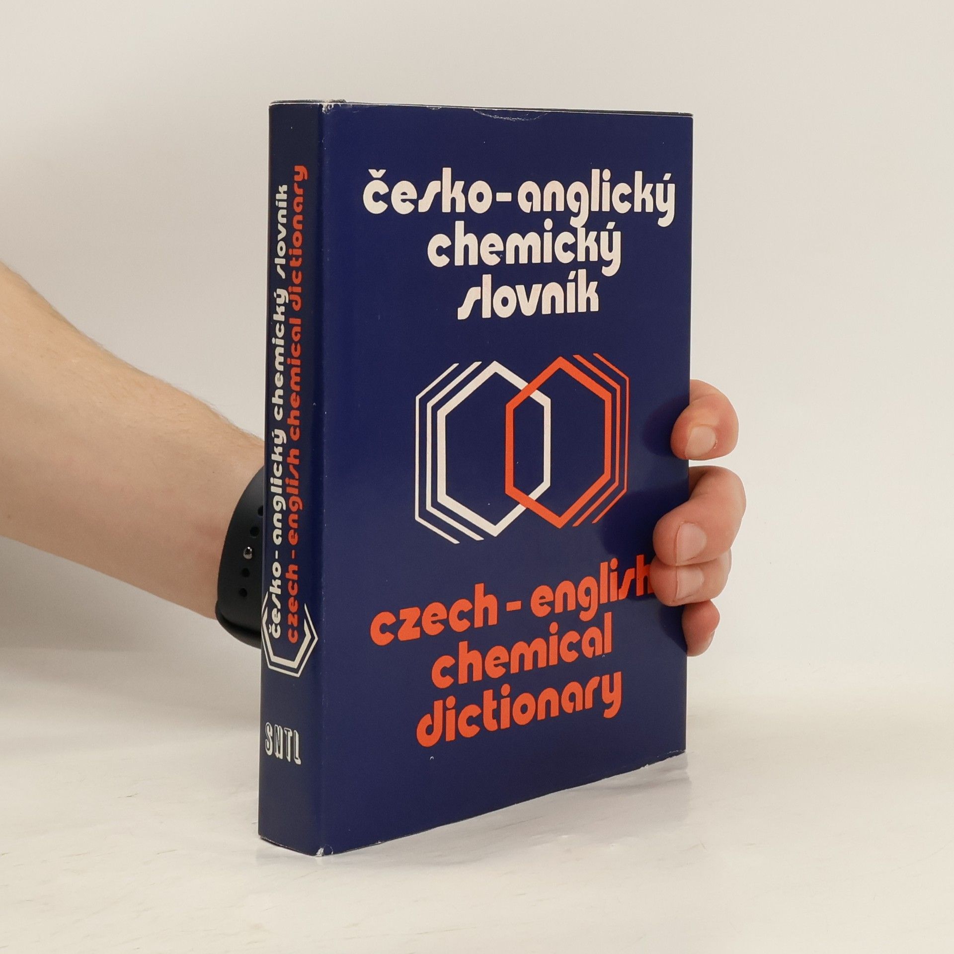 Česko-anglický chemický slovník