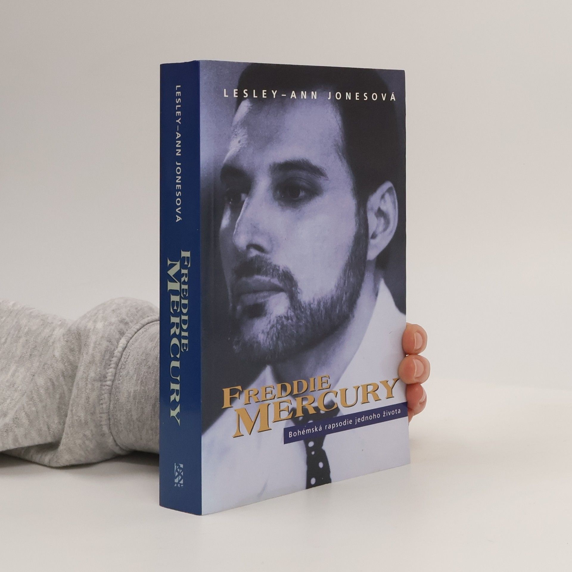 Lesley-Ann Jones Freddie Mercury