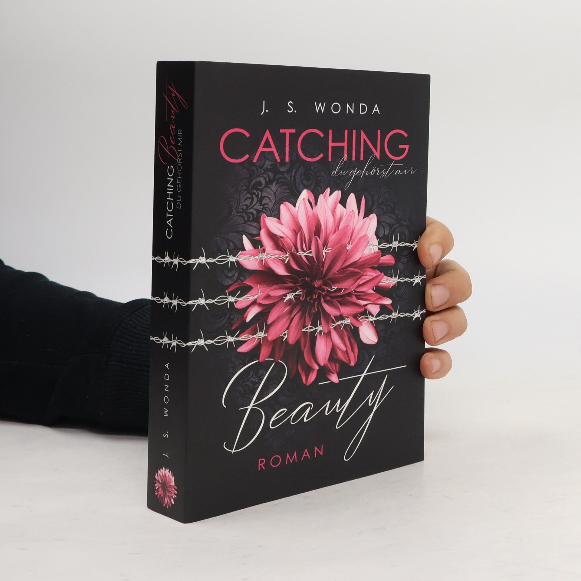 Jane S. Wonda Catching Beauty