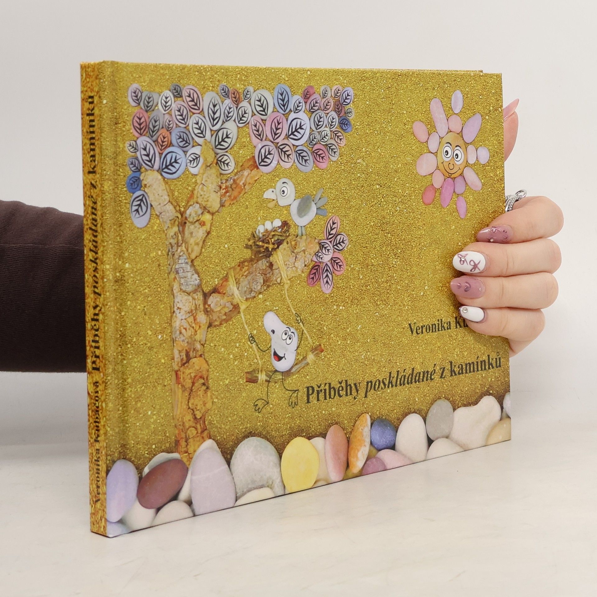 Příběhy poskládané z kamínků