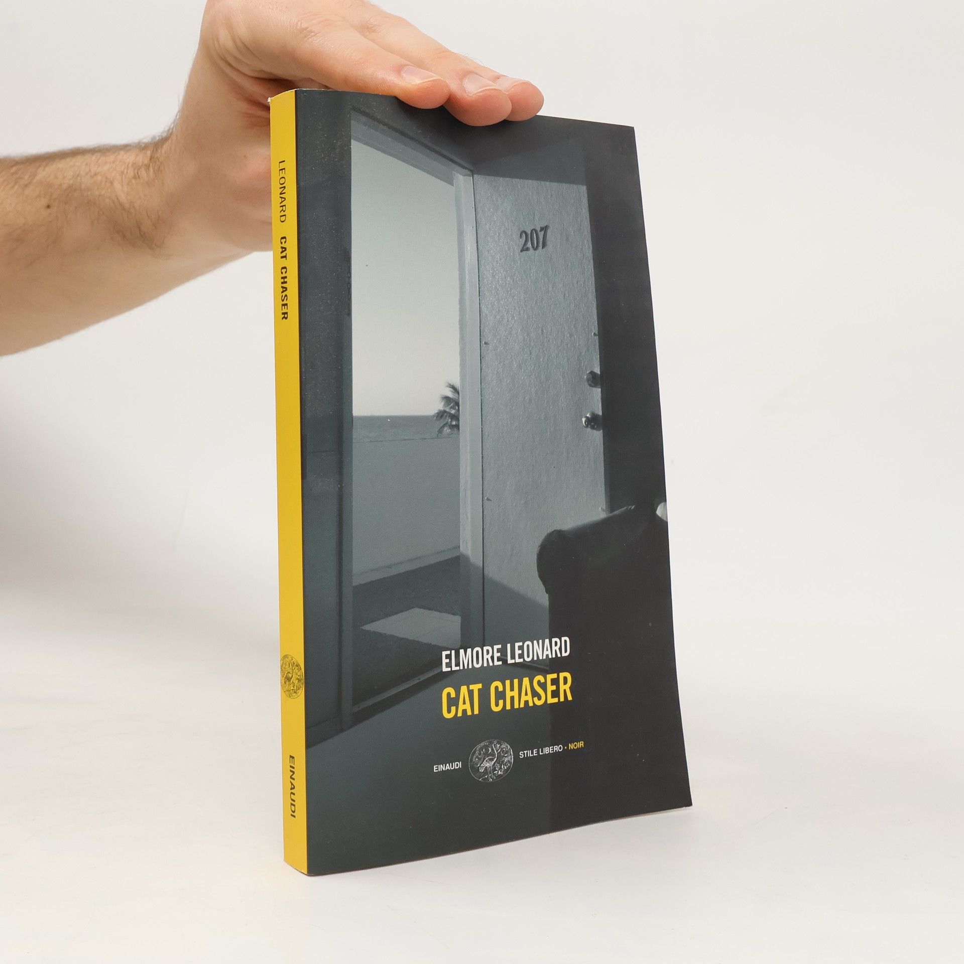 Elmore Leonard Stile Libero Noir: Cat Chaser