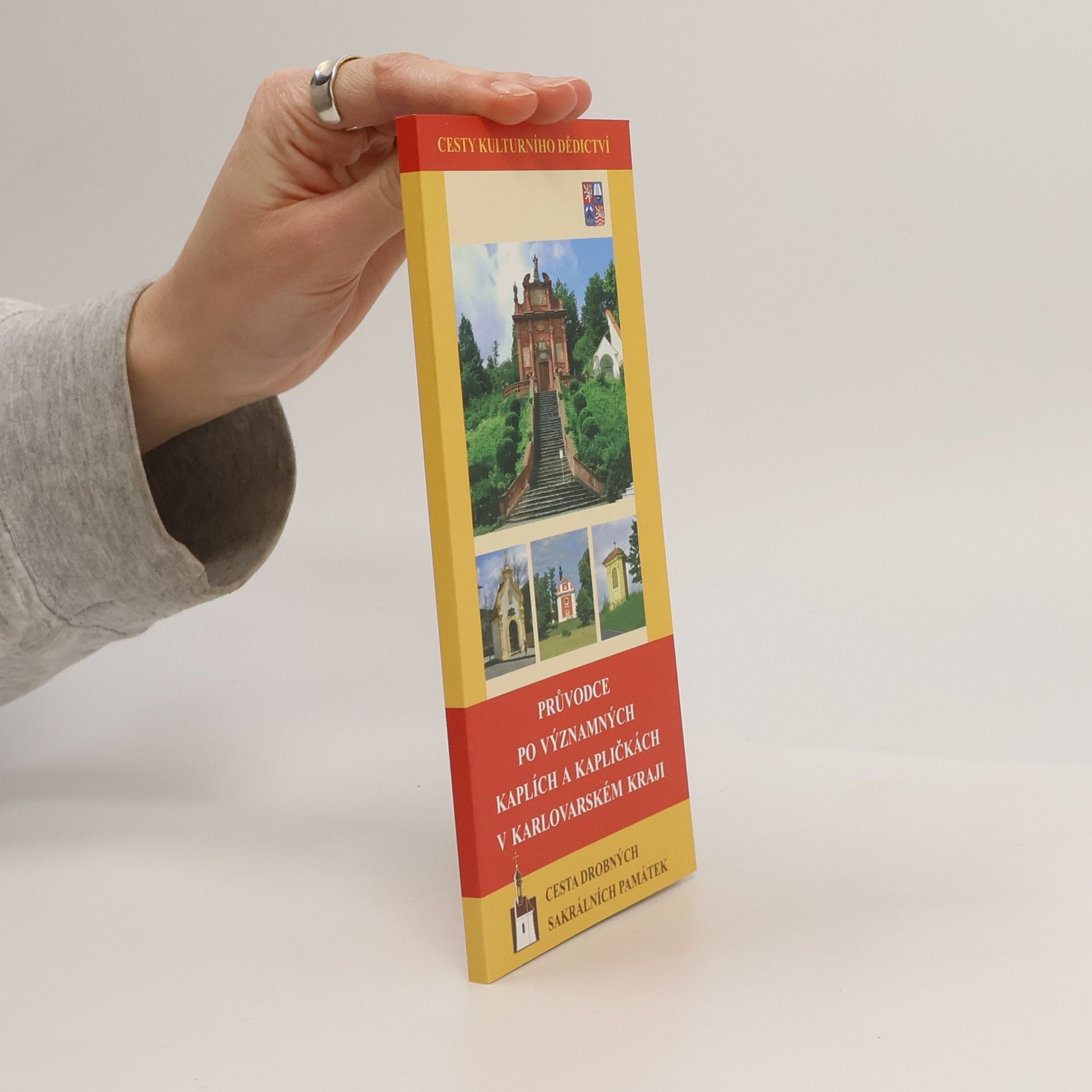Lubomír Zeman Průvodce po významných kaplích a kapličkách v Karlovarském kraji