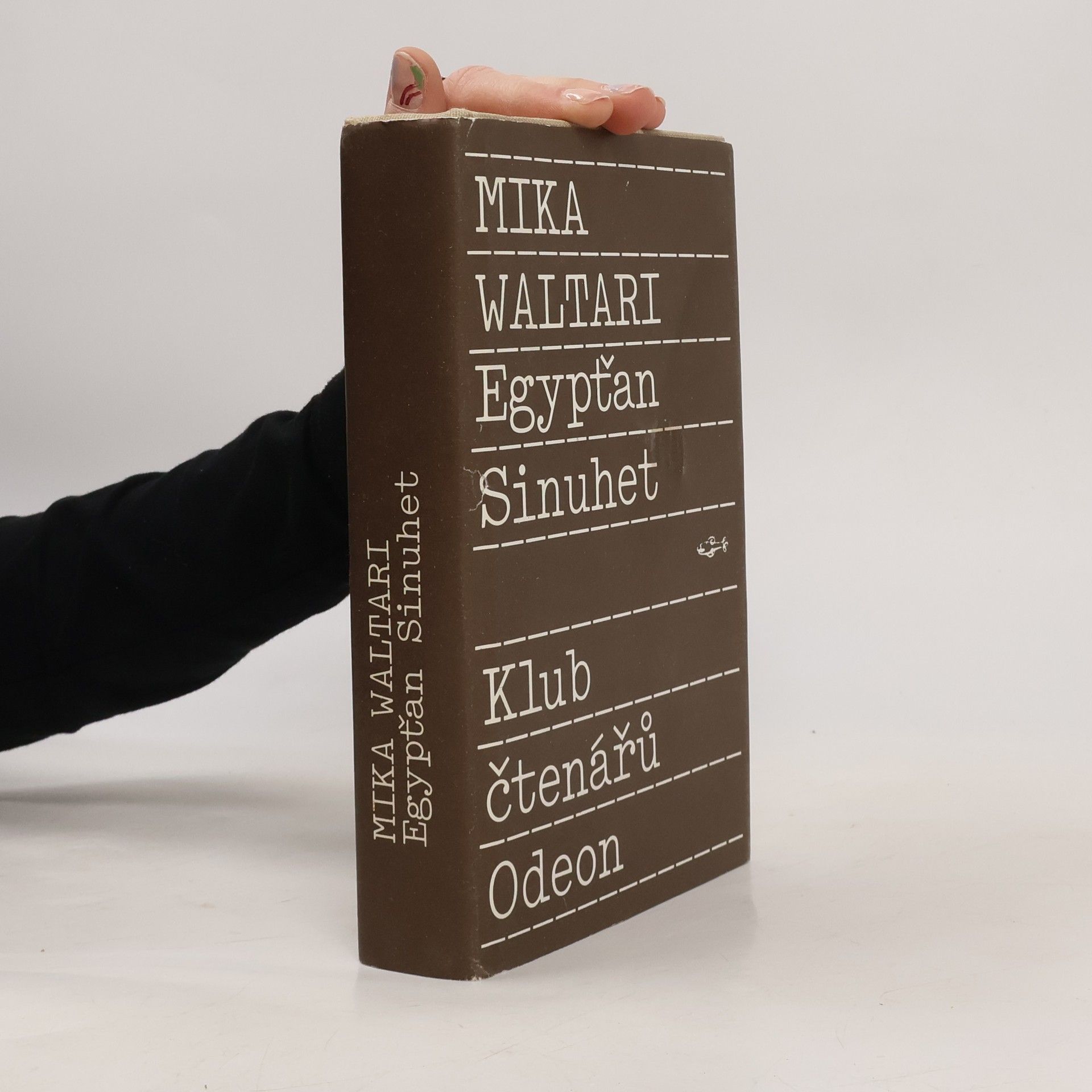 Mika Waltari Egypťan Sinuhet