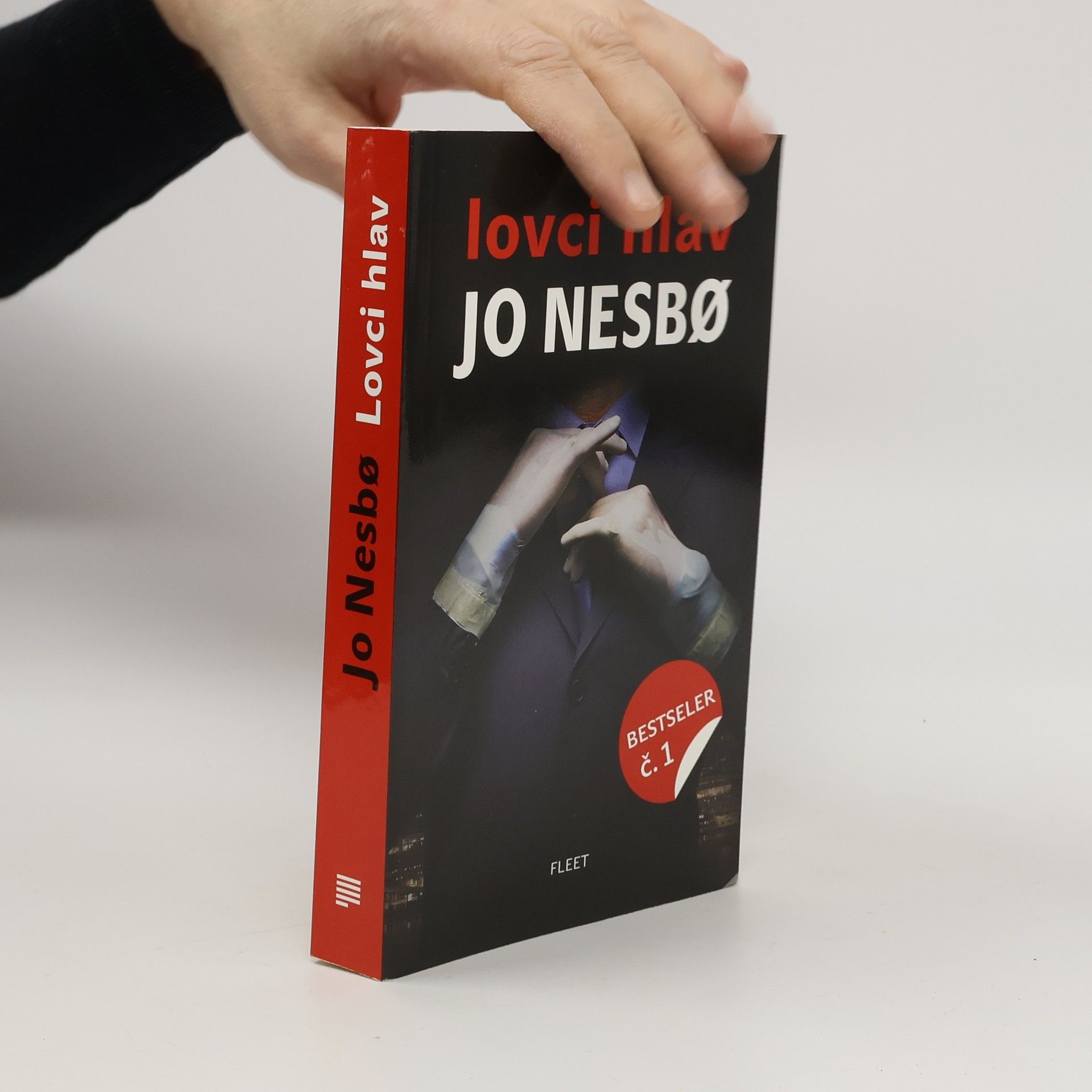 Jo Nesbø Lovci hlav