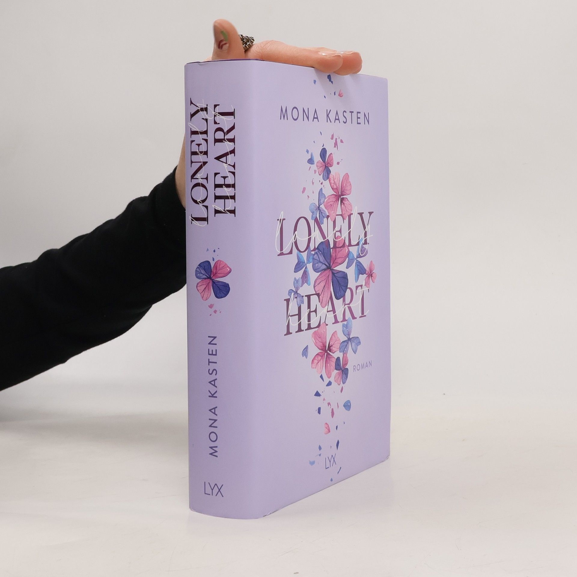 Mona Kasten Lonely heart