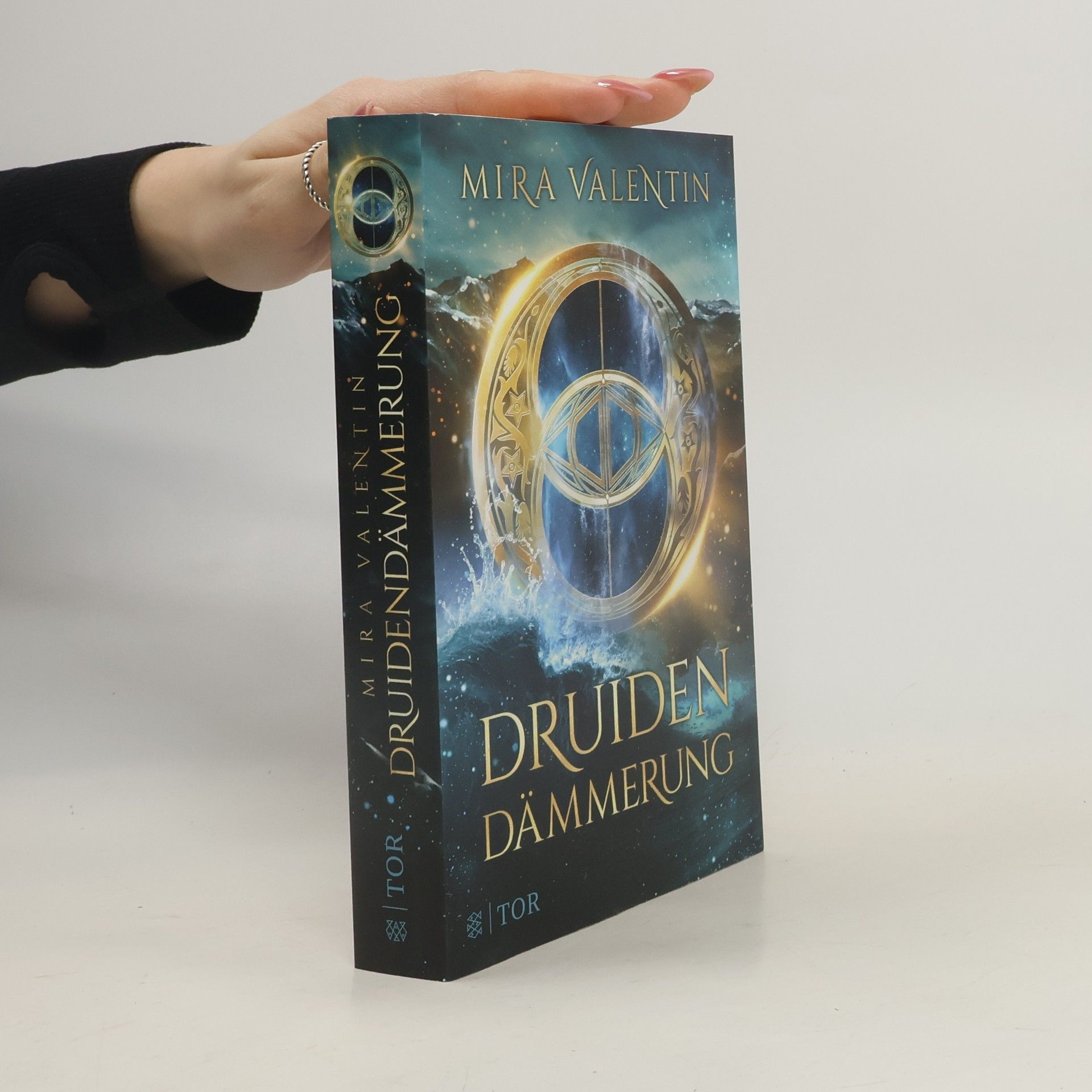 Mira Valentin Druidendämmerung