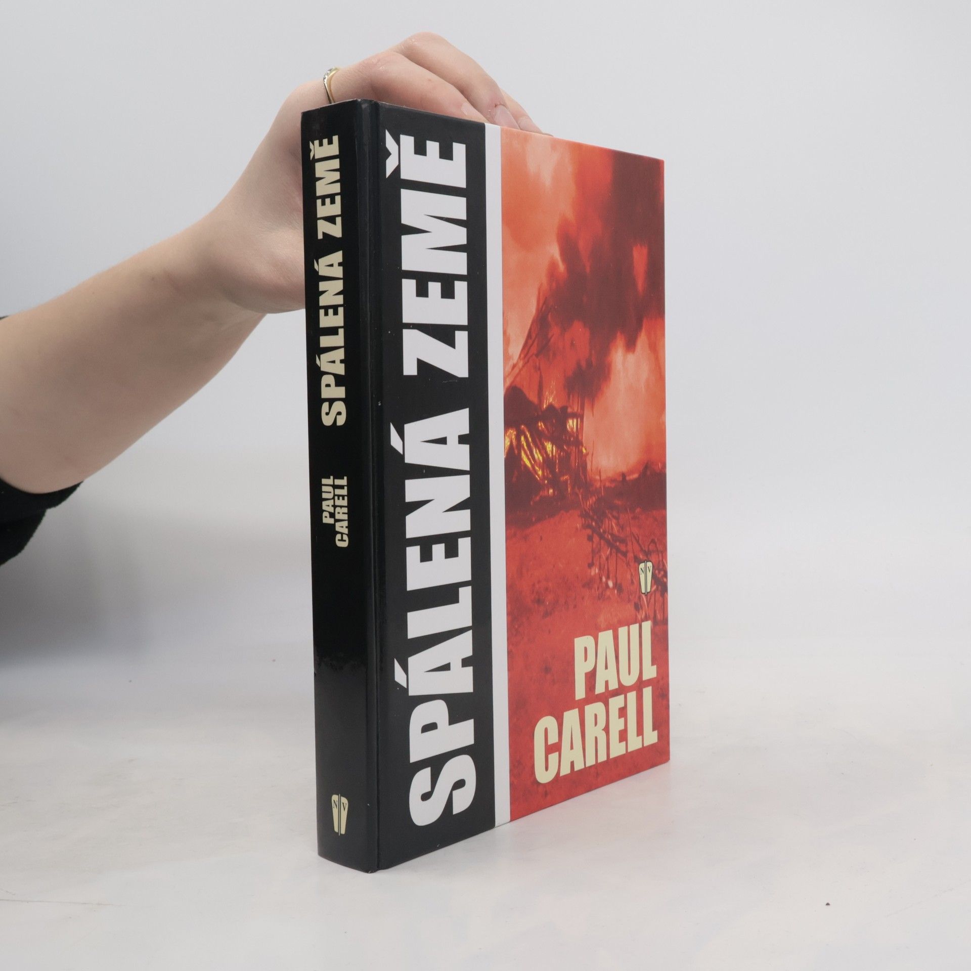 Paul Carell Spálená země