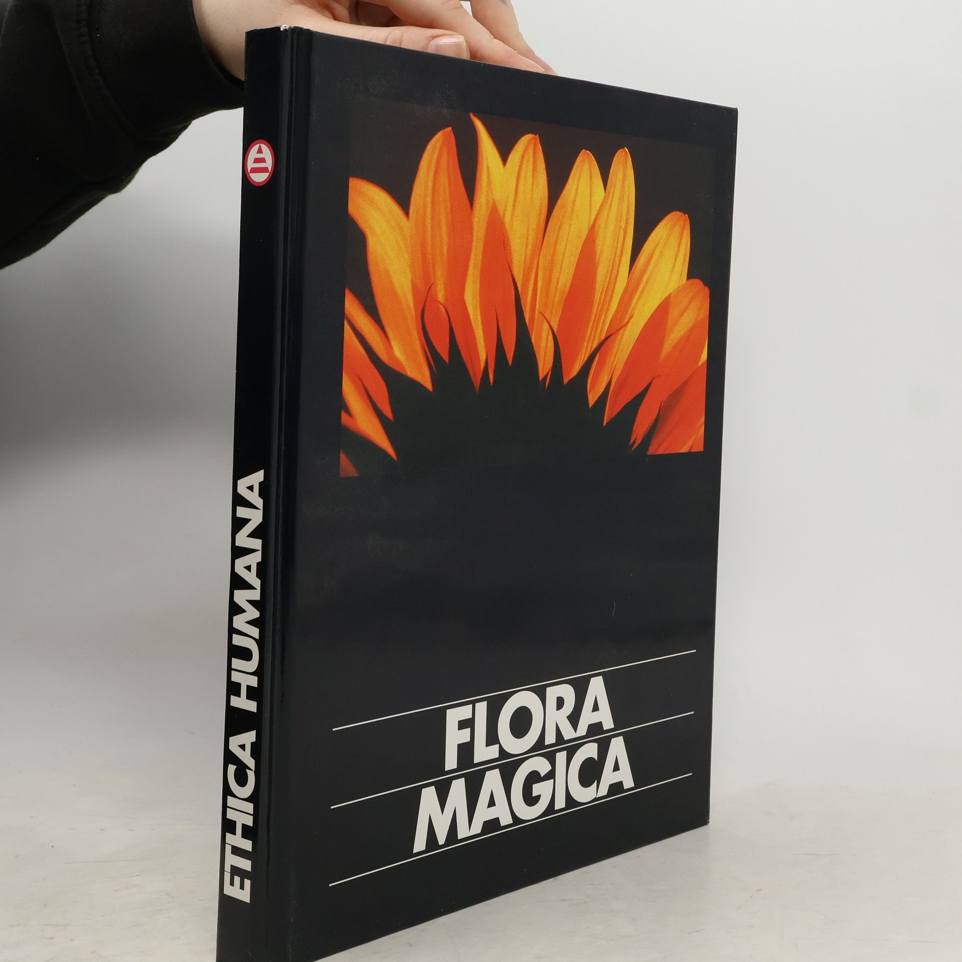 Various authors Flora Magica