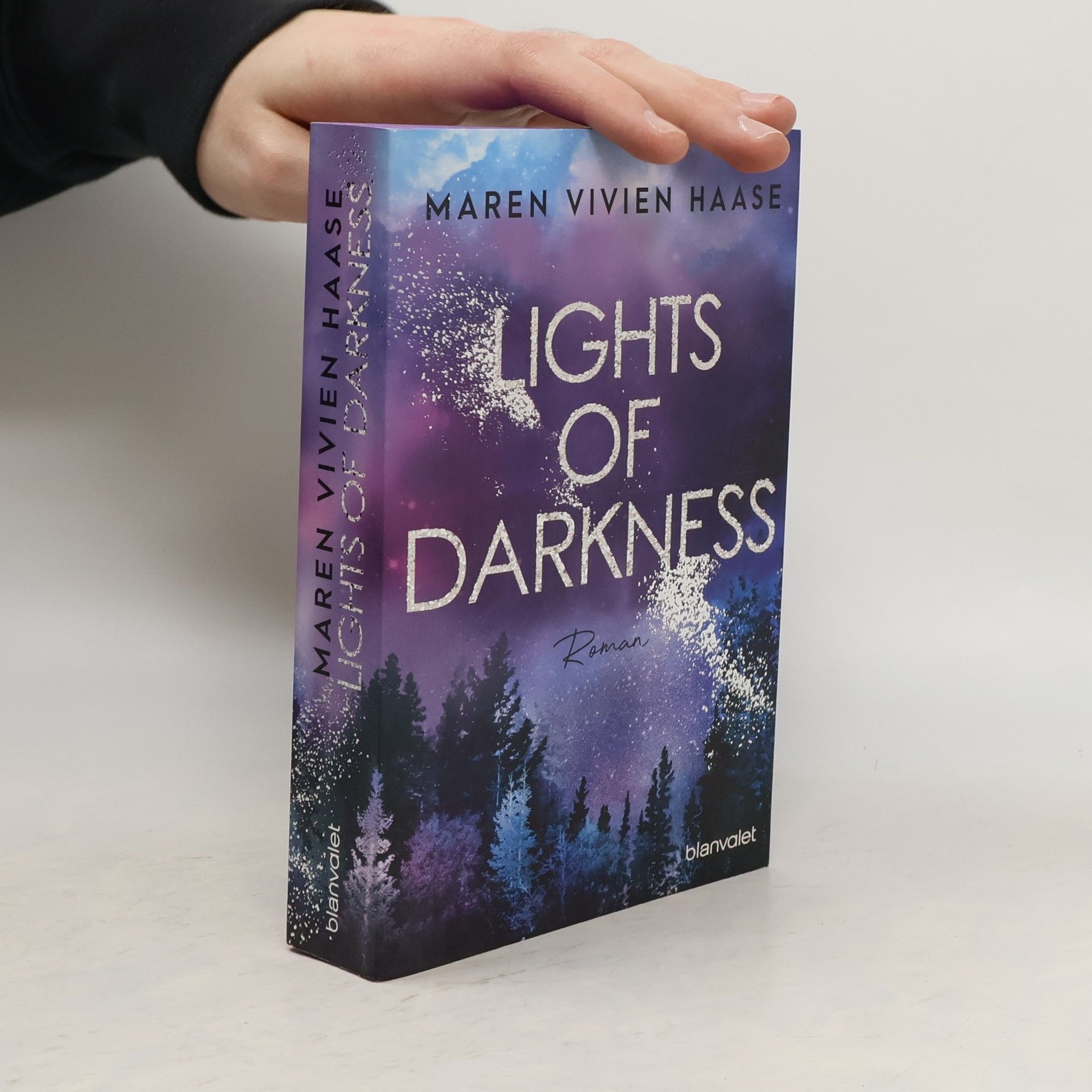Maren Vivien Haase Lights of Darkness