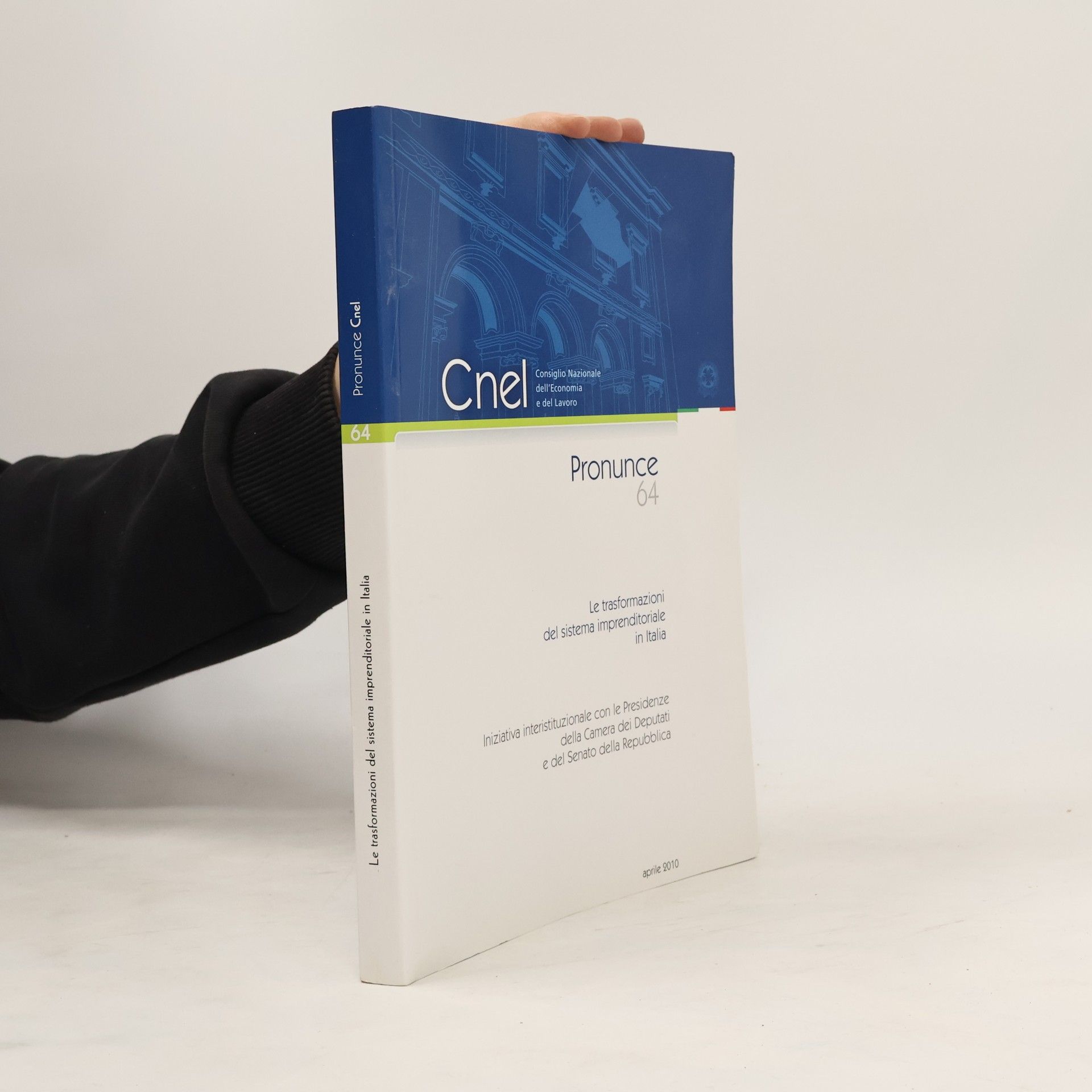 Auteurscollectief Pronunce 64: Le trasformazioni del sistema imprenditoriale in Italia