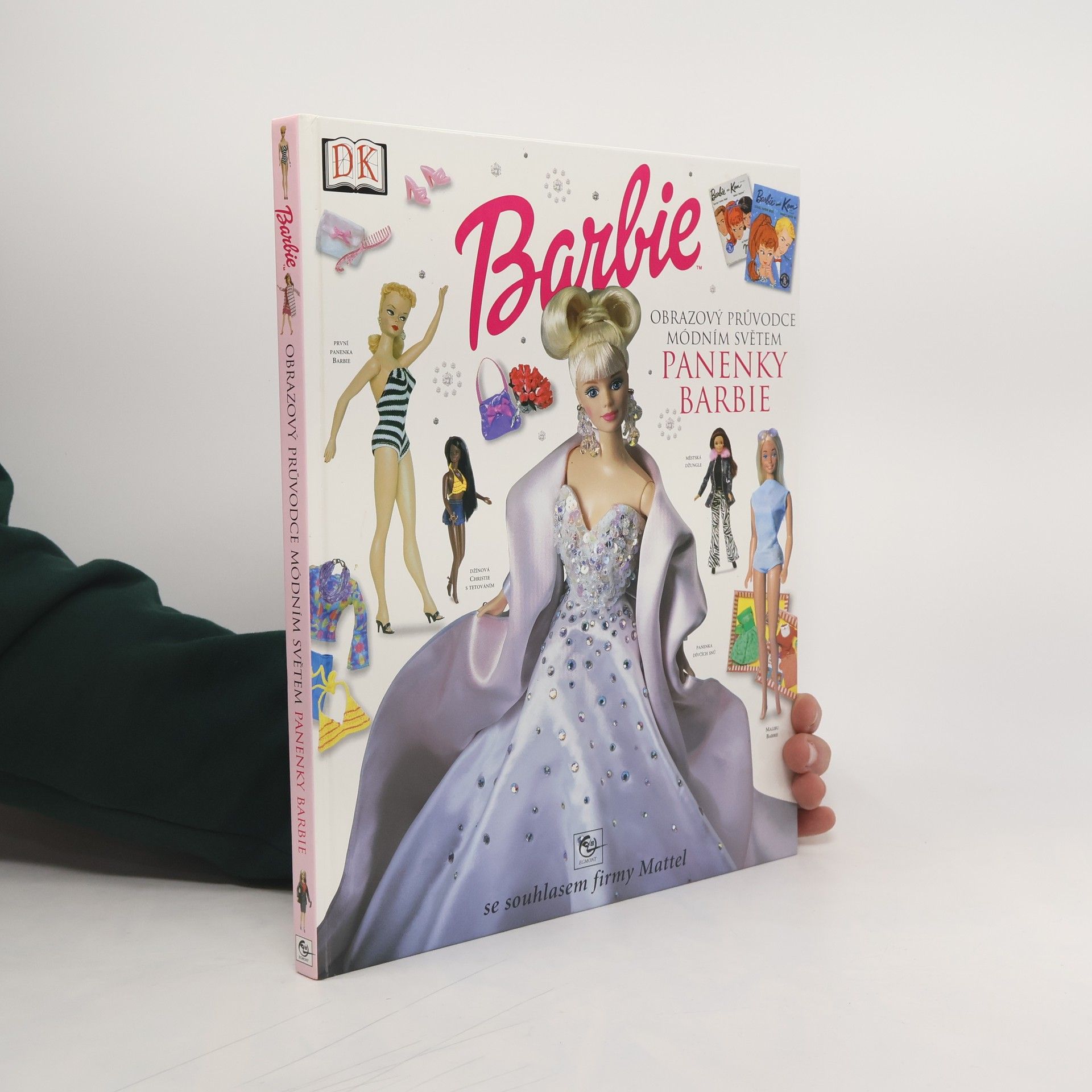 Lisa Lanzarini Obrazový průvodce módním světem Barbie