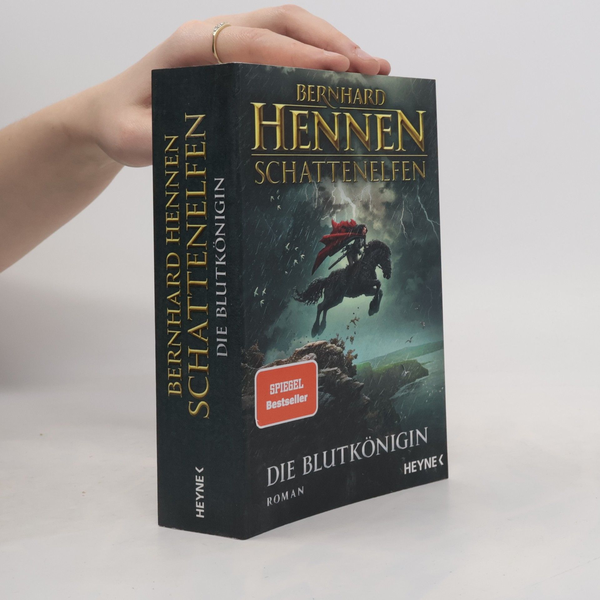 Bernhard Hennen Die Blutkönigin