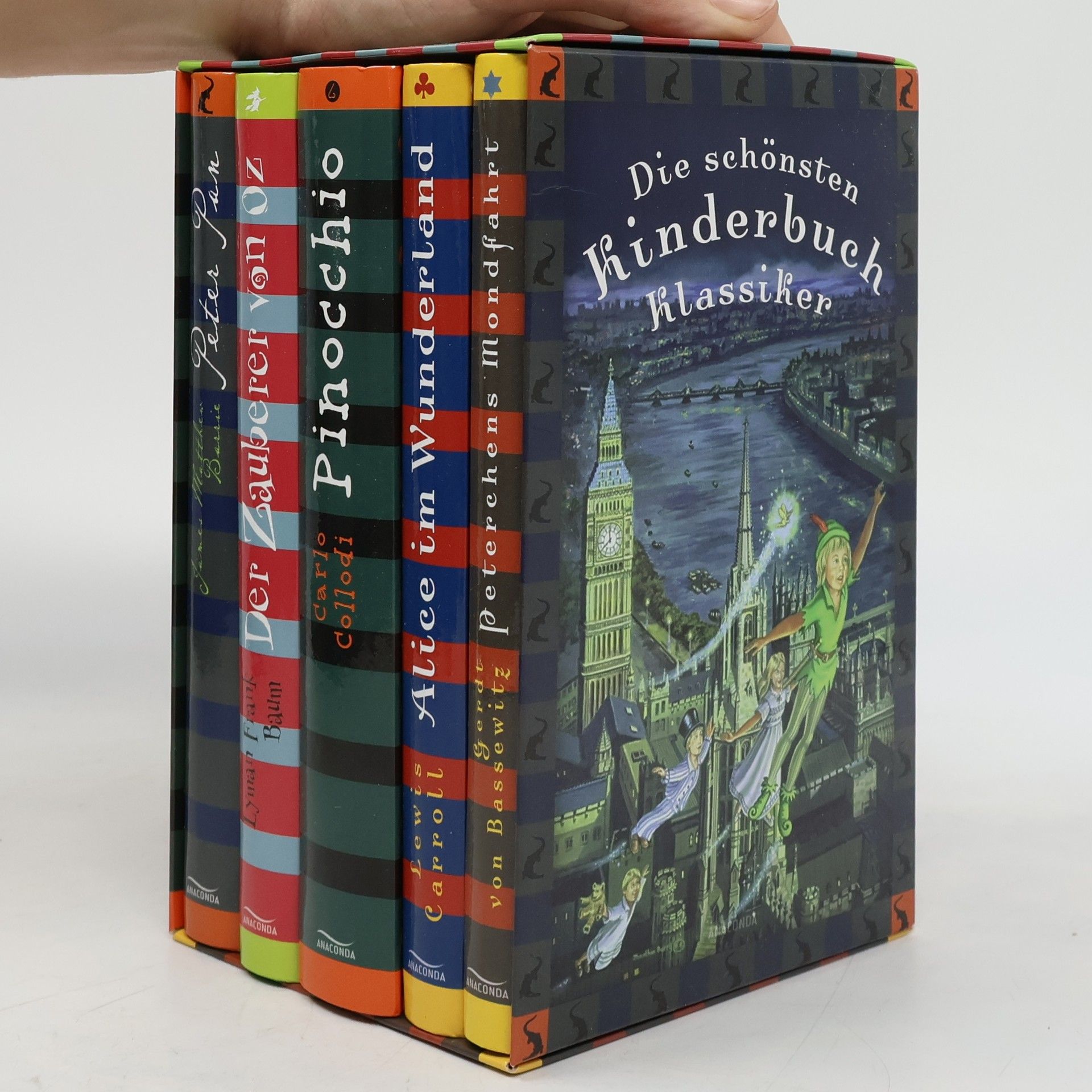 Frances Hodgson Burnett Die schönsten Kinderbuchklassiker: Peter Pan. Peterchens Mondfahrt. Alice im Wunderland. Der Zauberer von OZ. Pinocchio
