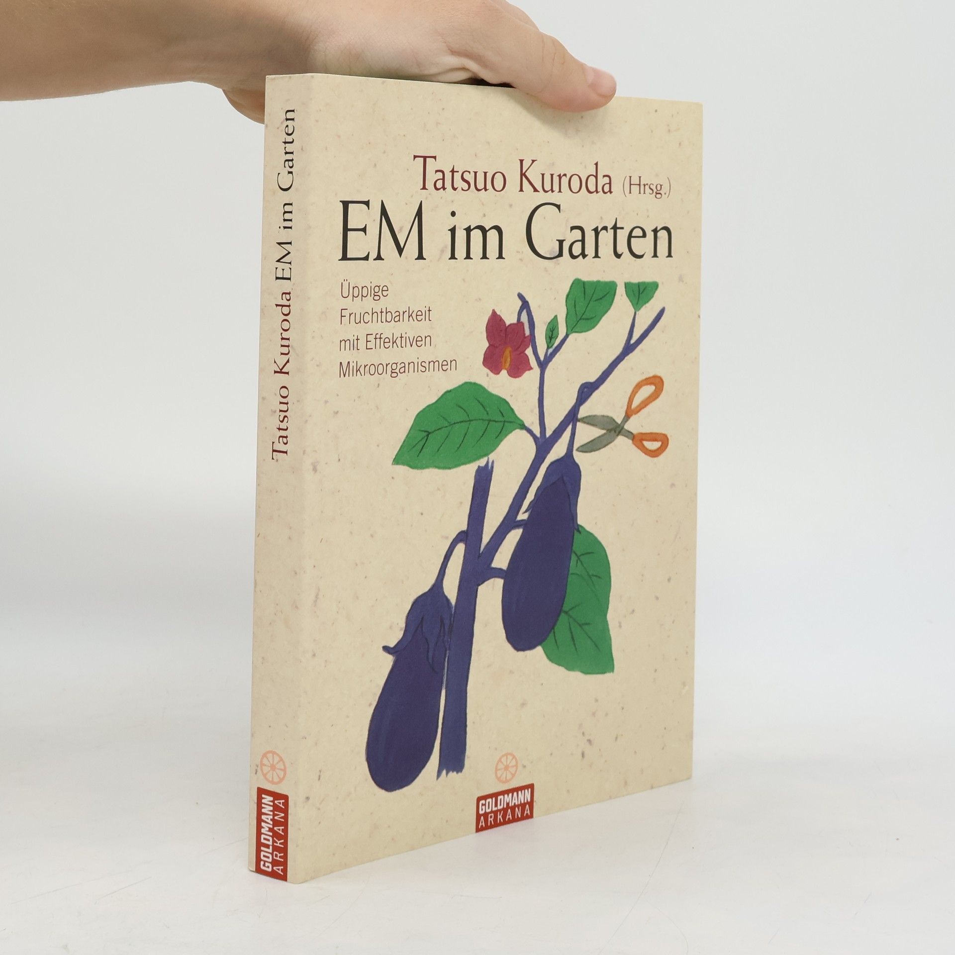 Tatsuo Kuroda EM im Garten