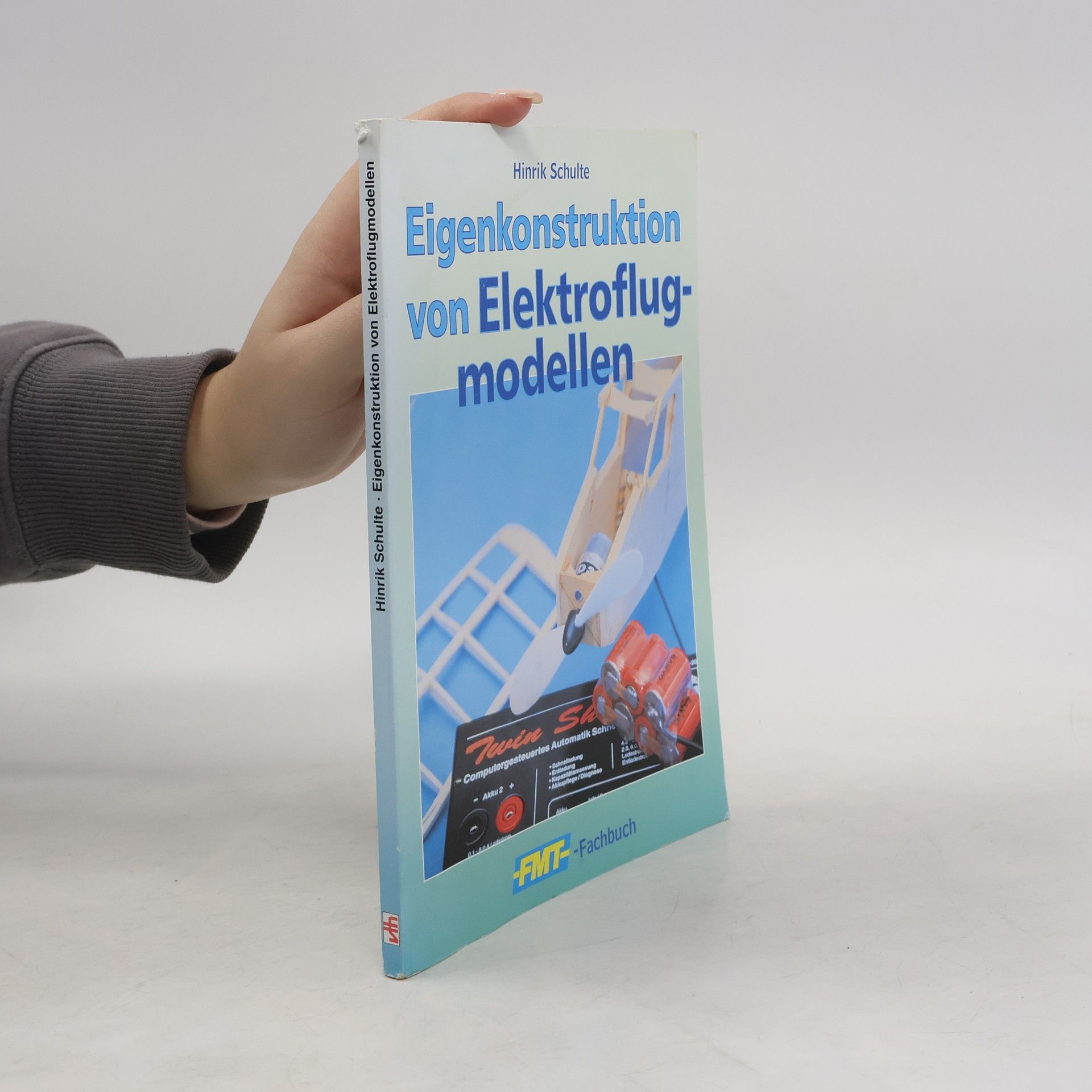 Hinrik Schulte Eigenkonstruktion von Elektroflugmodellen