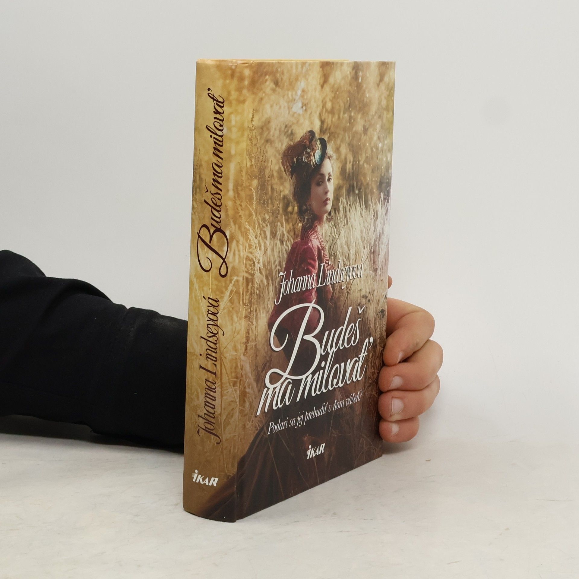 Johanna Lindsey Budeš ma milovať