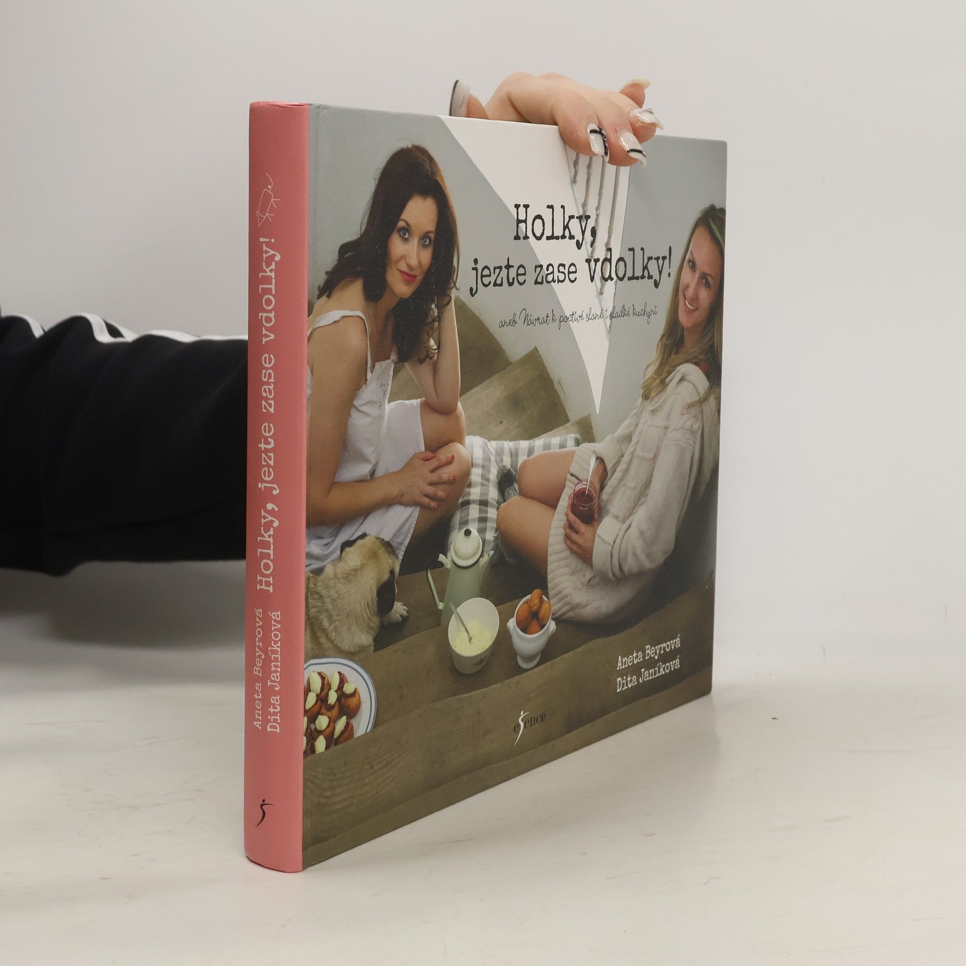 Holky, jezte zase vdolky!