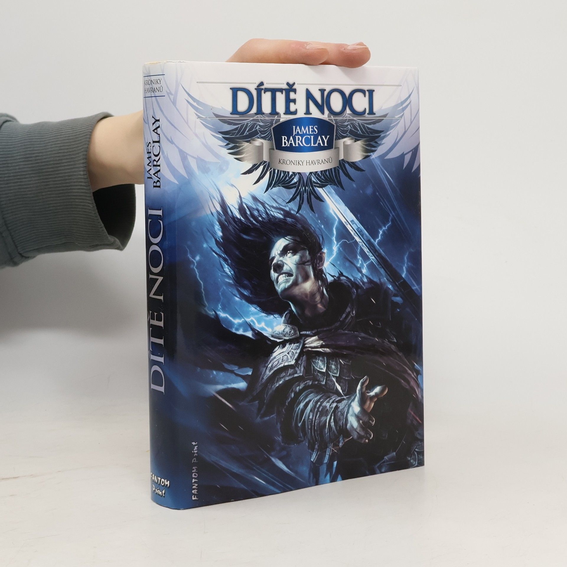 James Barclay Dítě noci. Kroniky Havranů