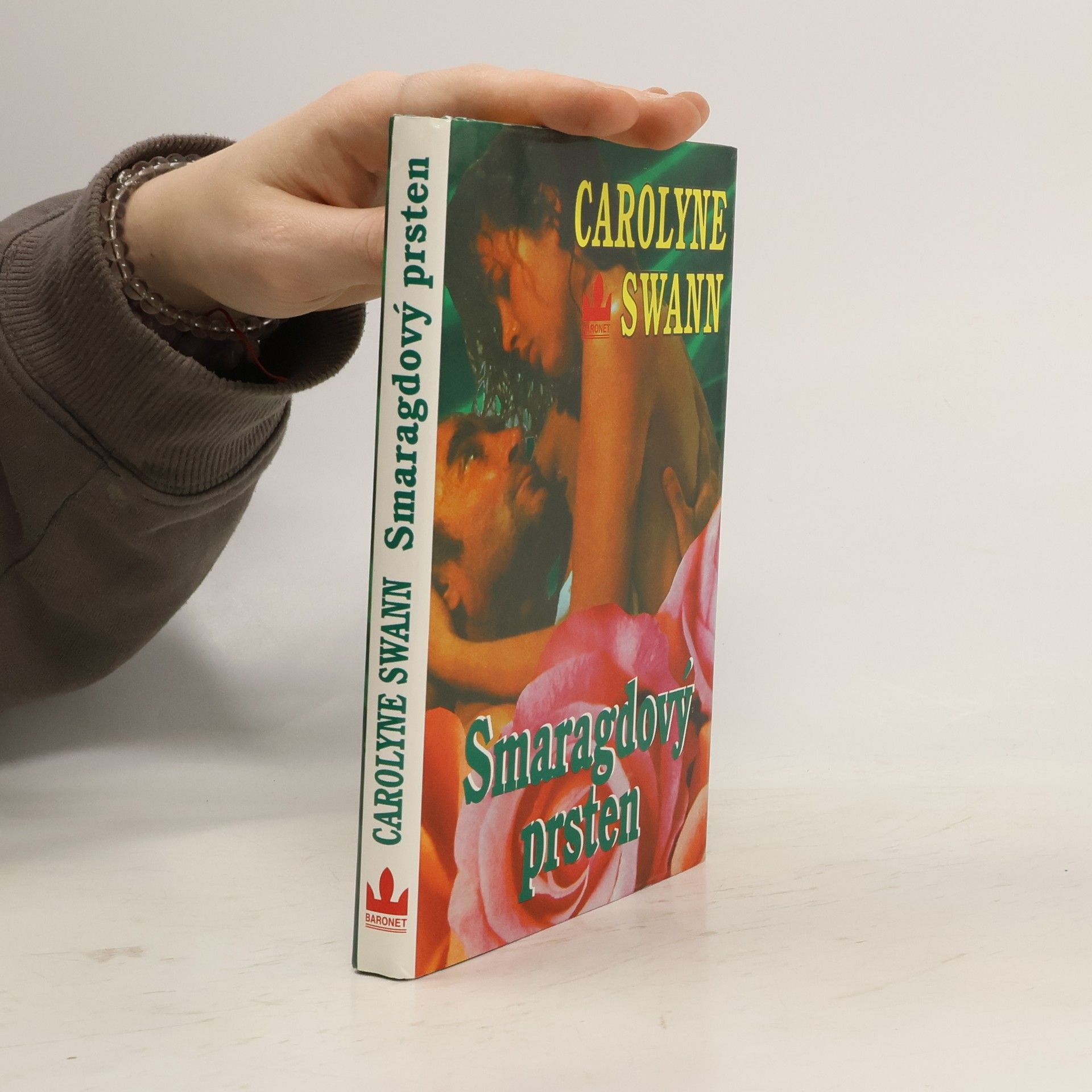 Lucie Erbenová Smaragdový prsten