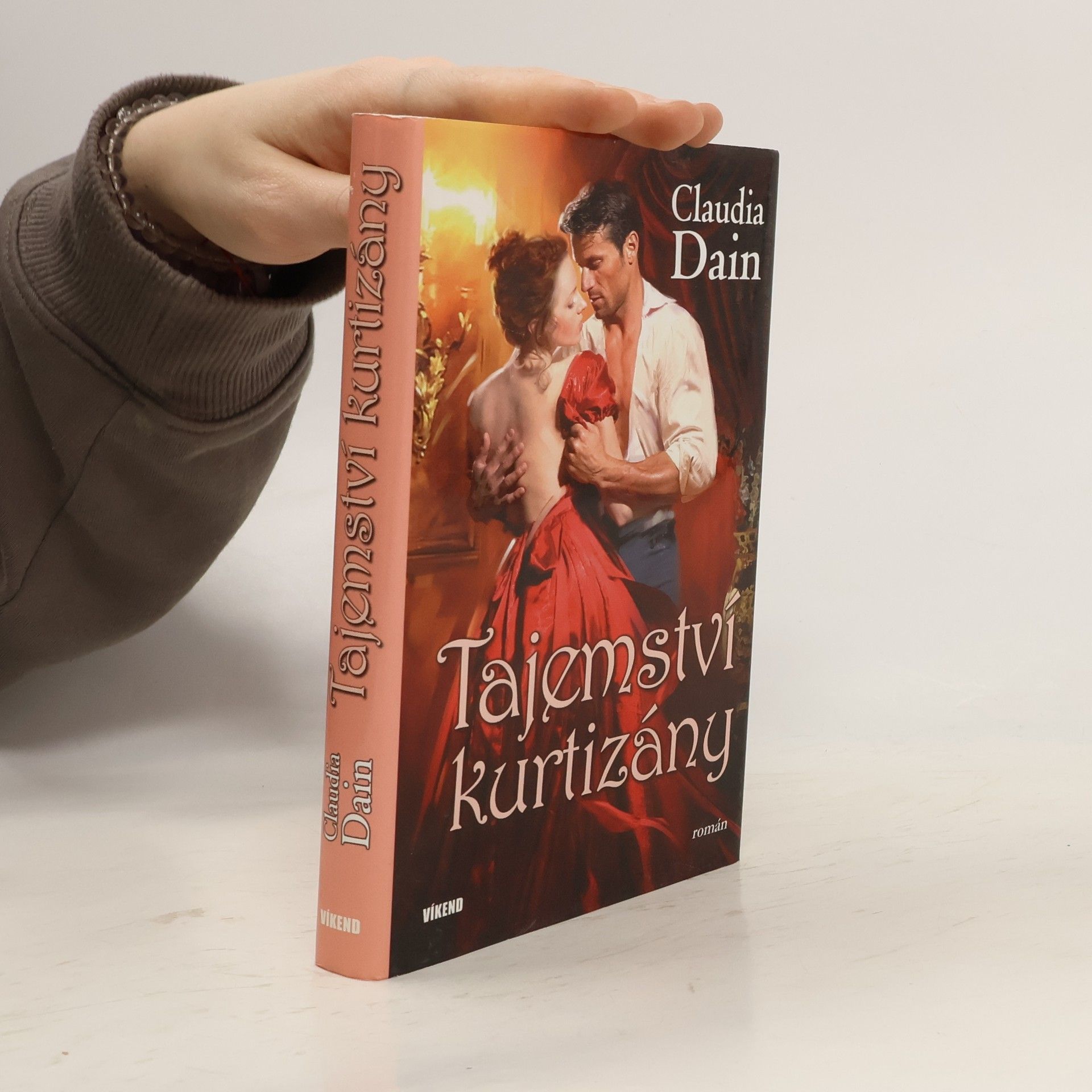 Tajemství kurtizány