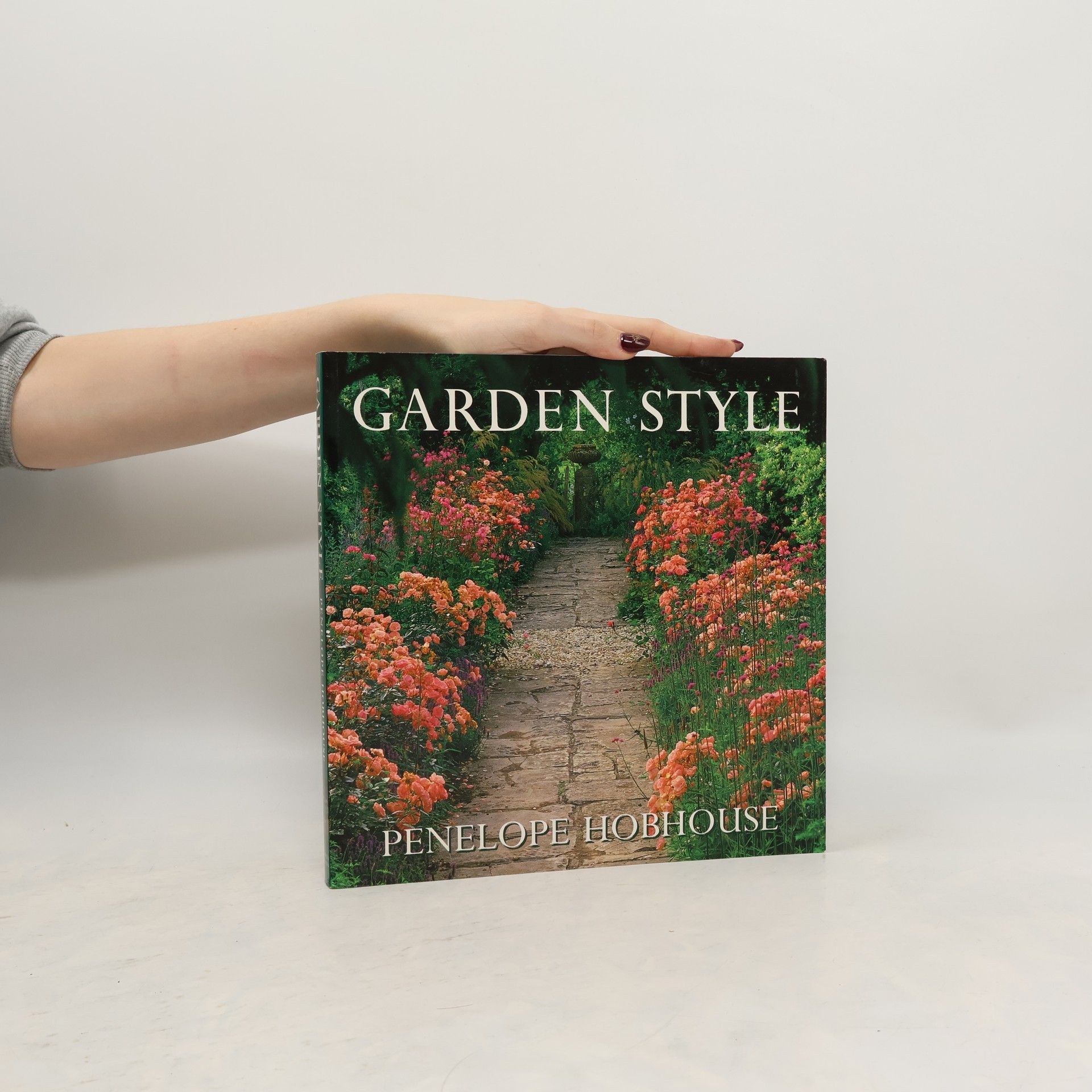 Penelope Hobhouse Garden Style