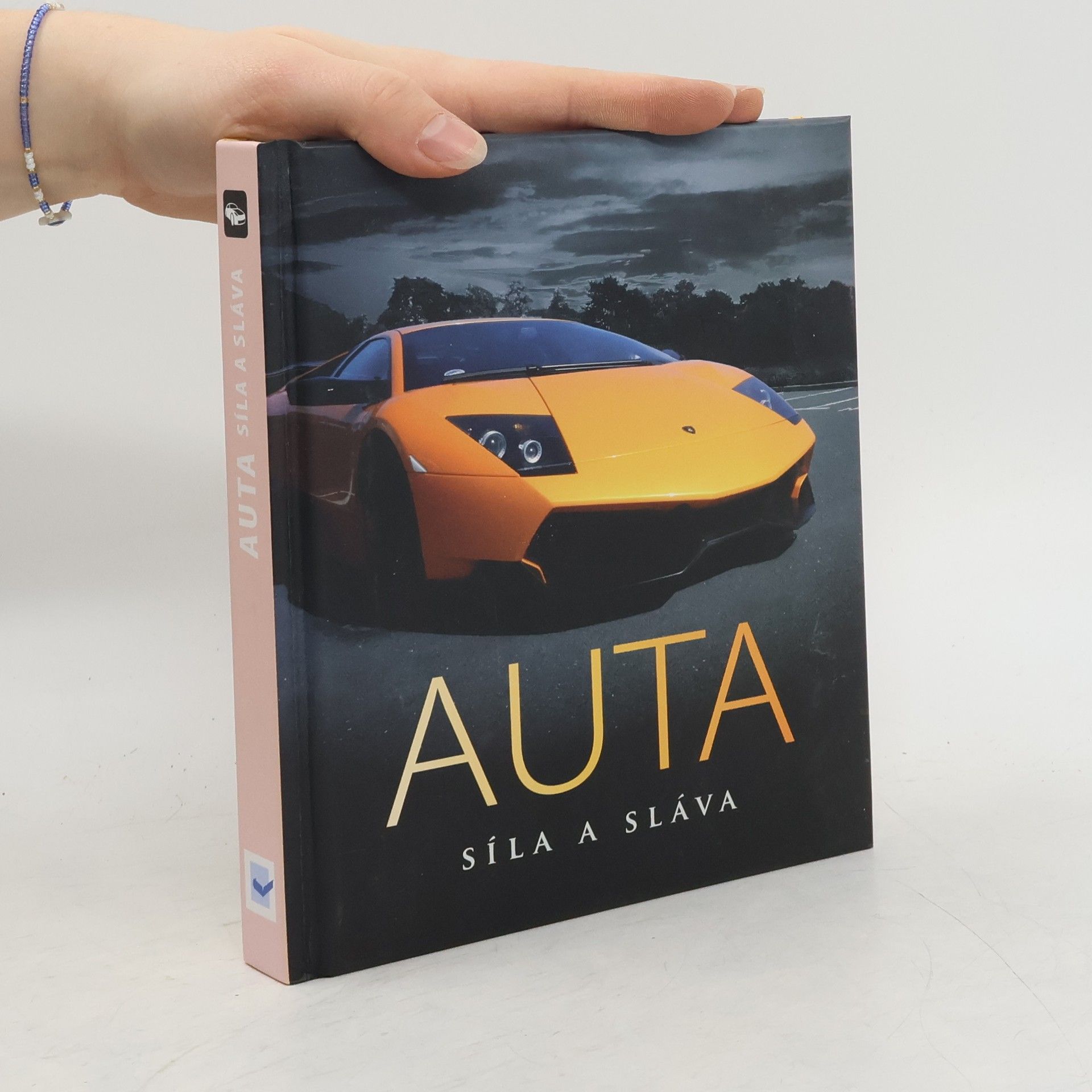 Autores varios Auta: Síla a sláva