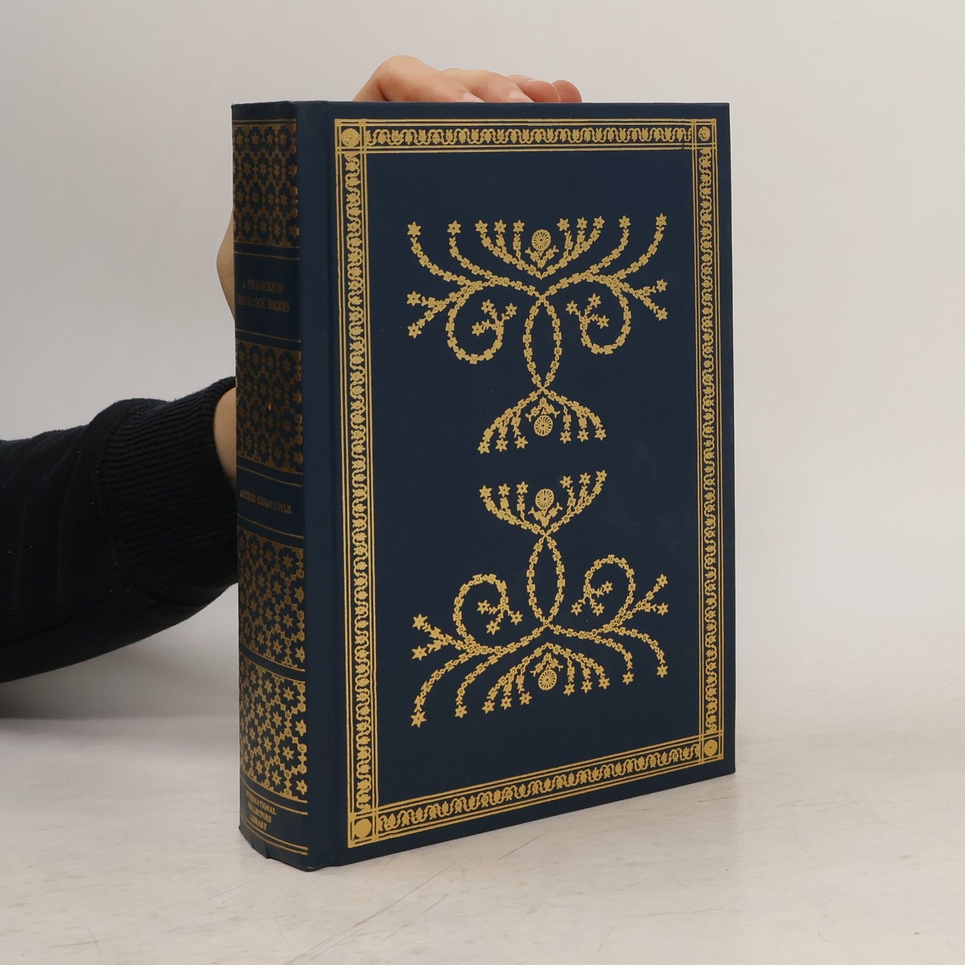 Arthur Conan Doyle A Treasury of Sherlock Holmes