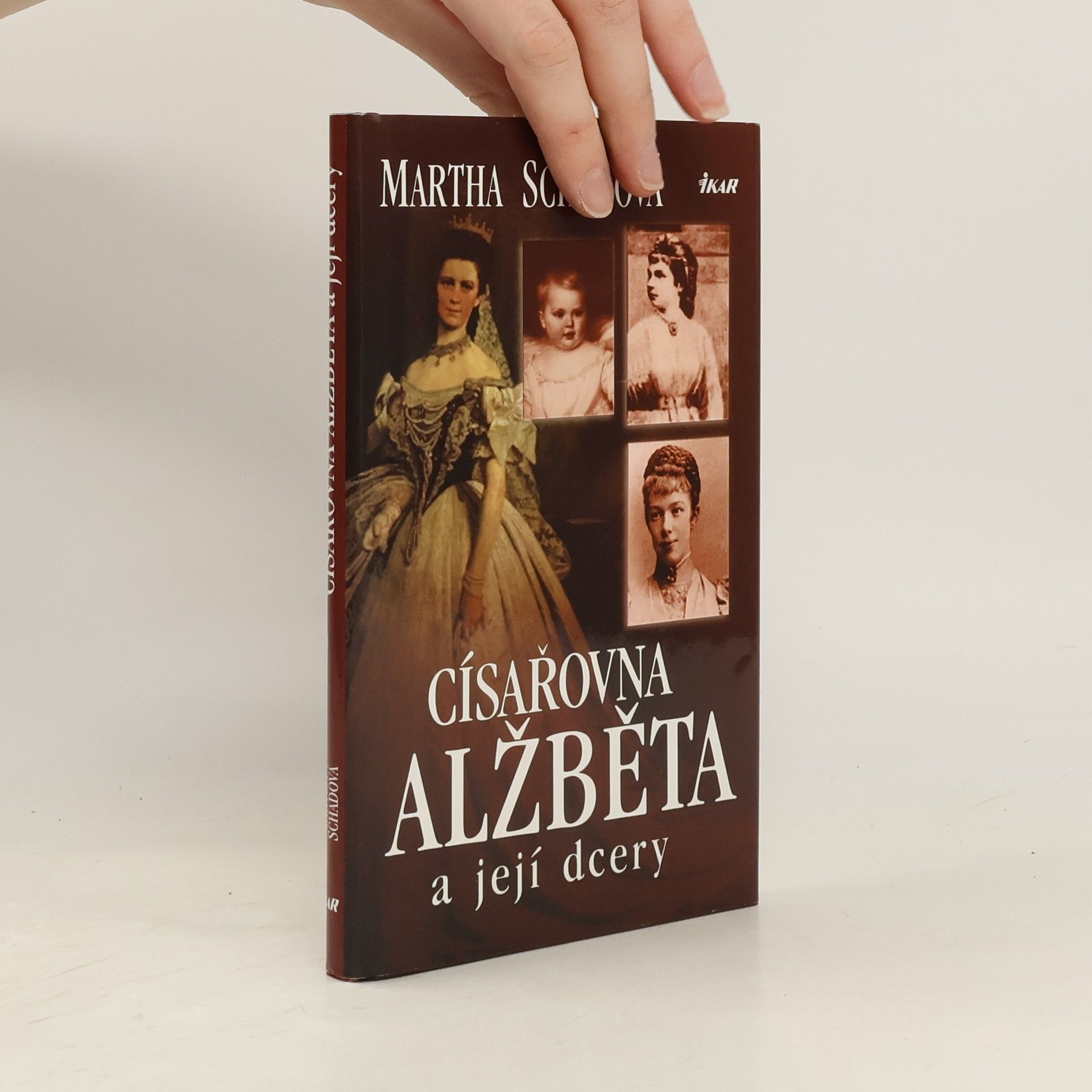 Martha Schad Císařovna Alžběta a její dcery