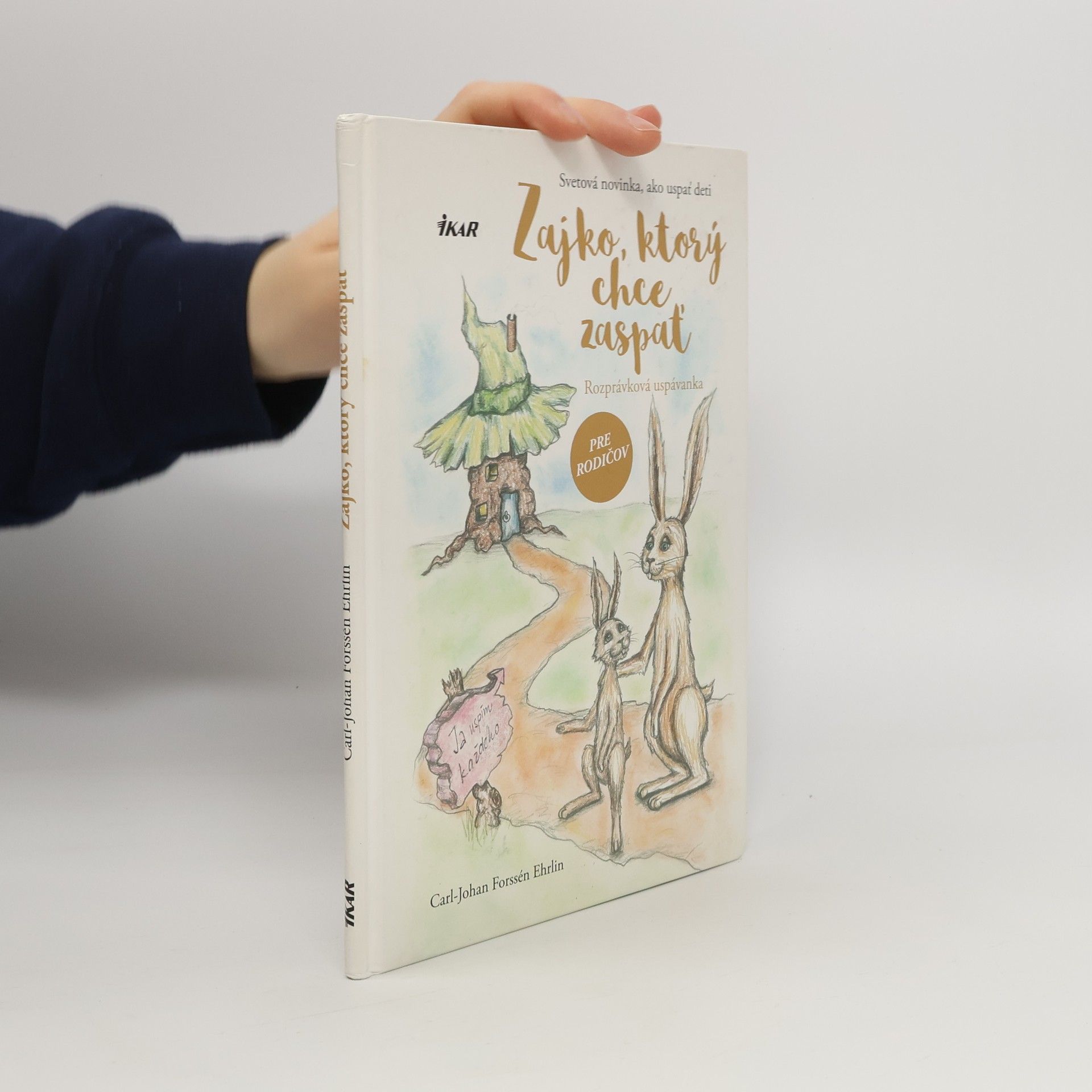 Zajko, ktorý chce zaspať.