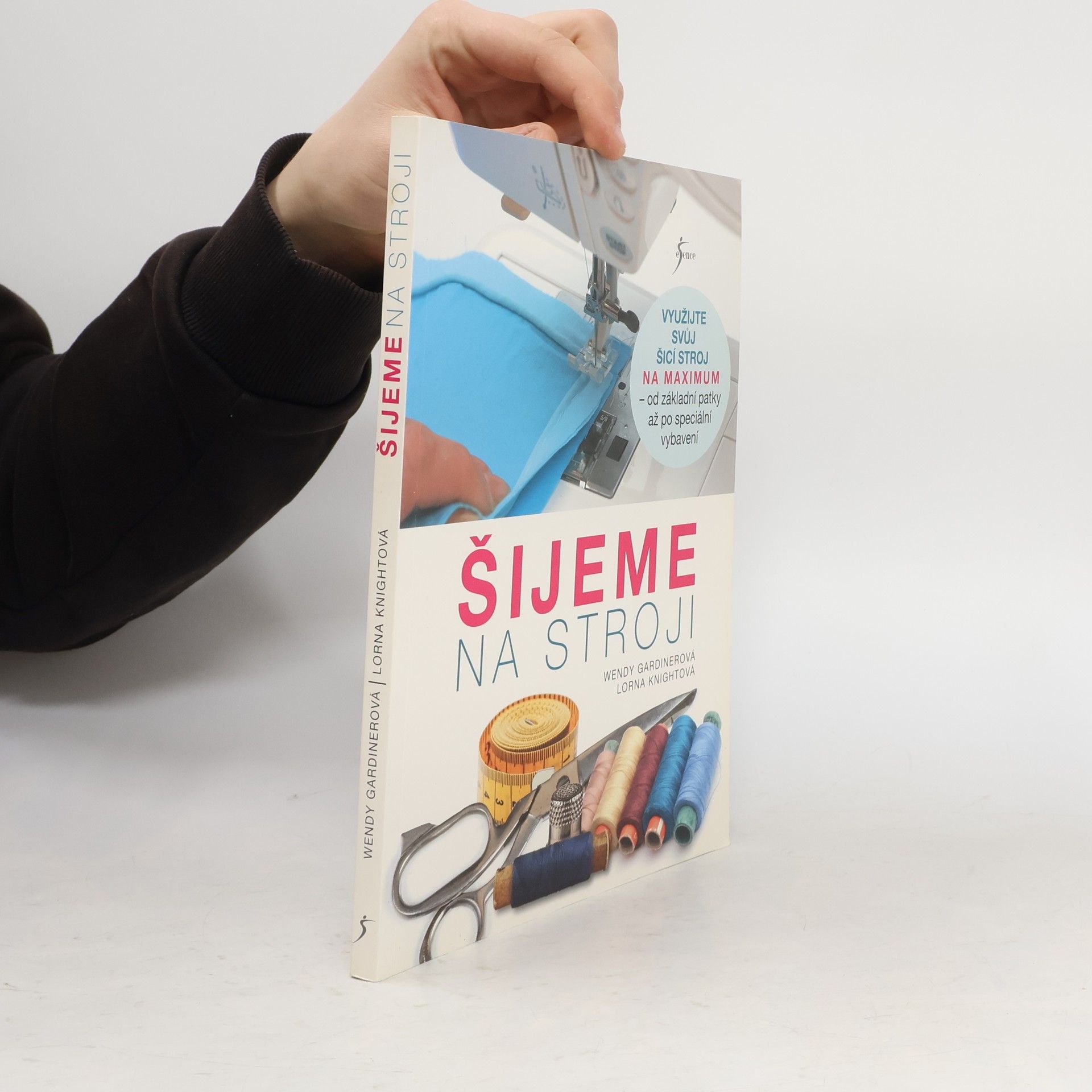 Wendy Gardiner Šijeme na stroji