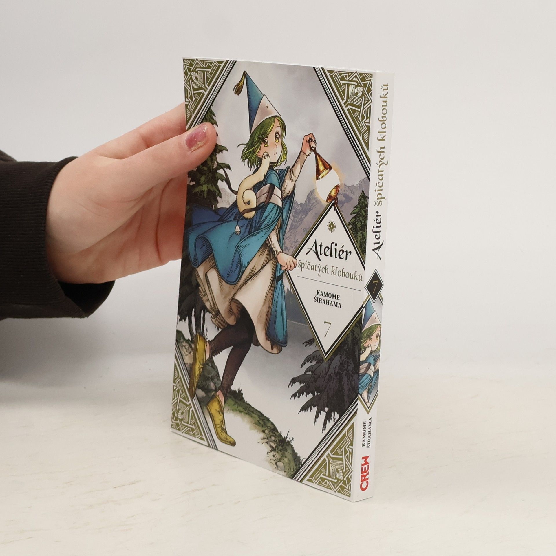 Kamome Shirahama Ateliér špičatých klobouků. 7