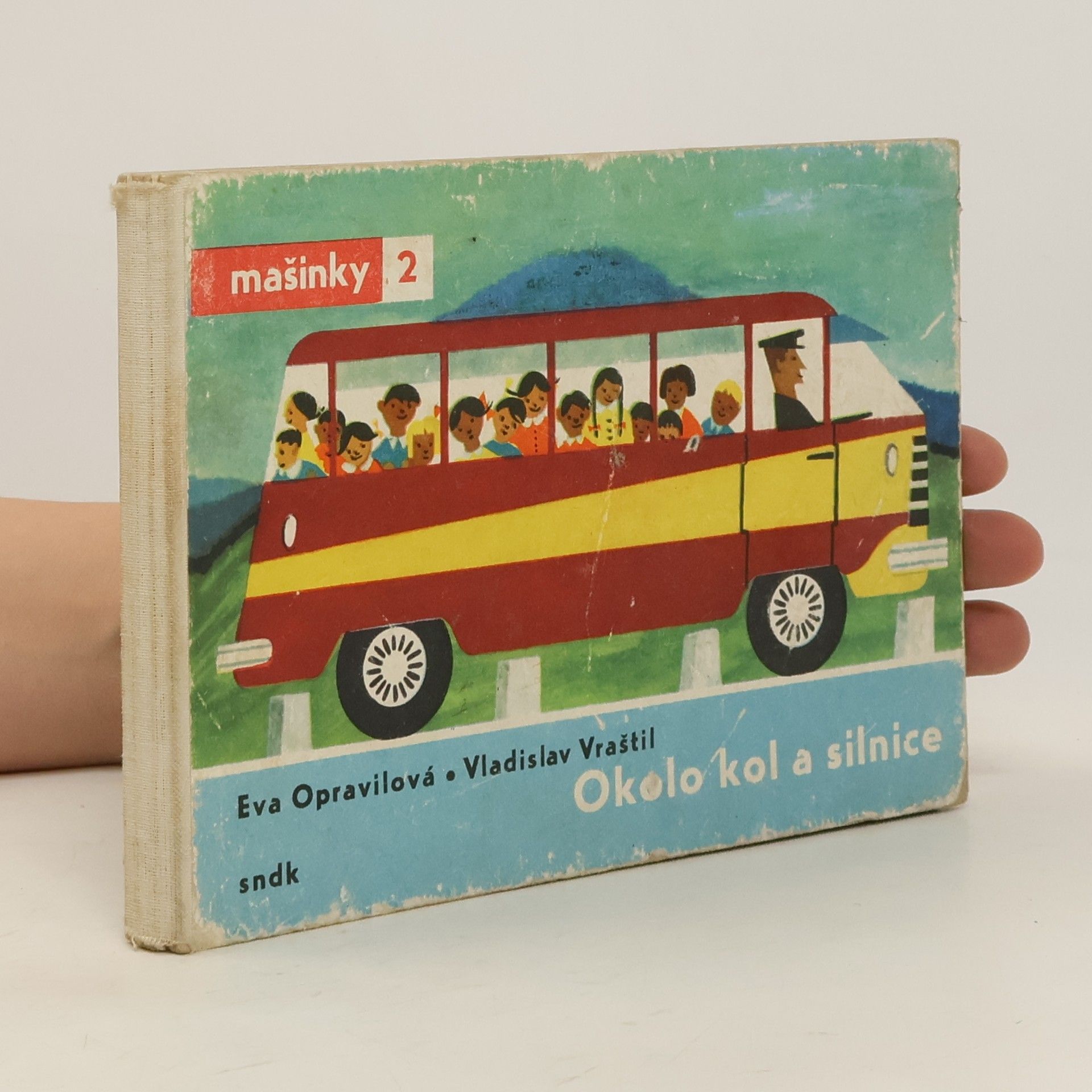 Eva Opravilová Mašinky 2