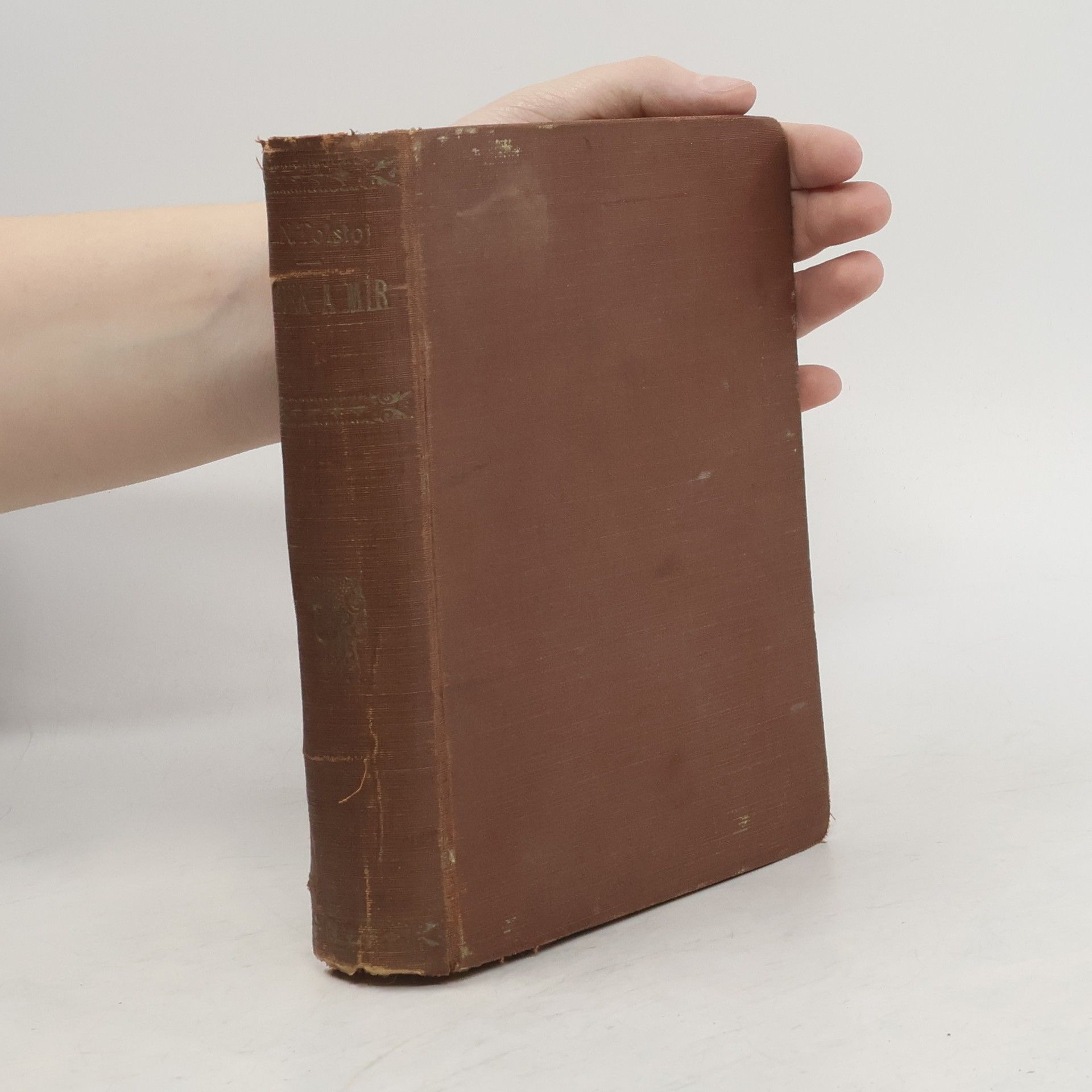 León Tolstói Vojna a mír I.