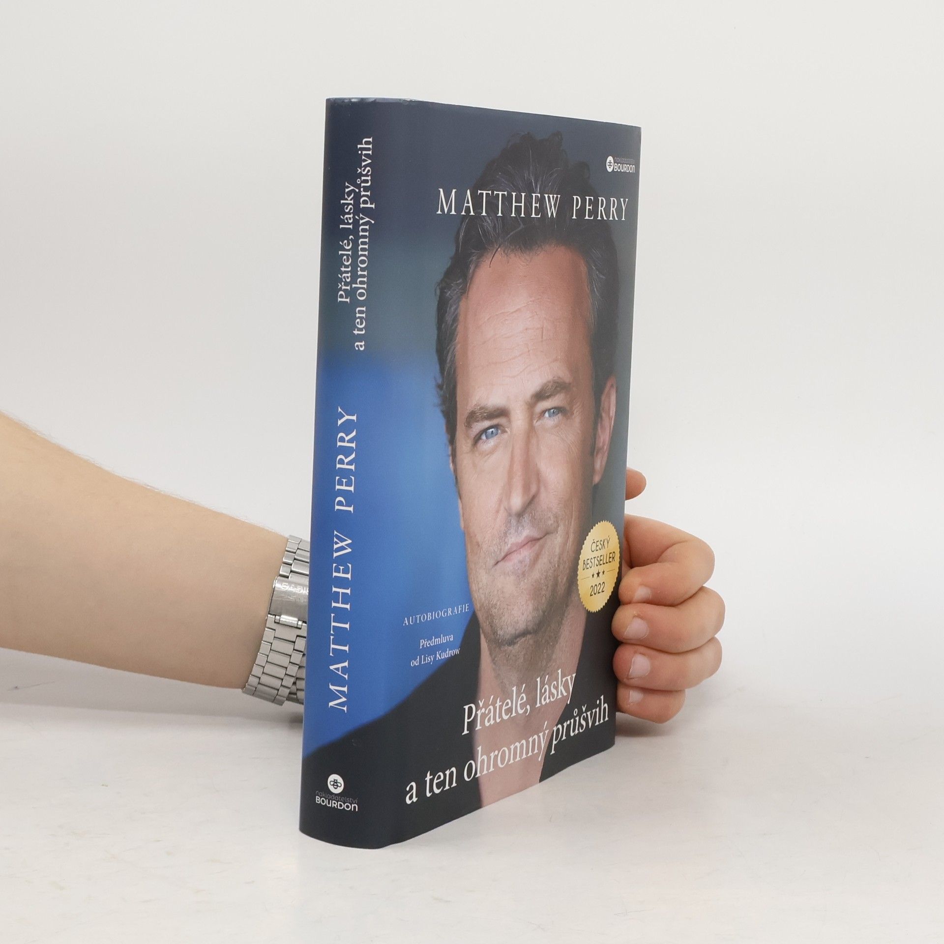 Matthew Perry Přátelé, lásky a ten ohromný průšvih