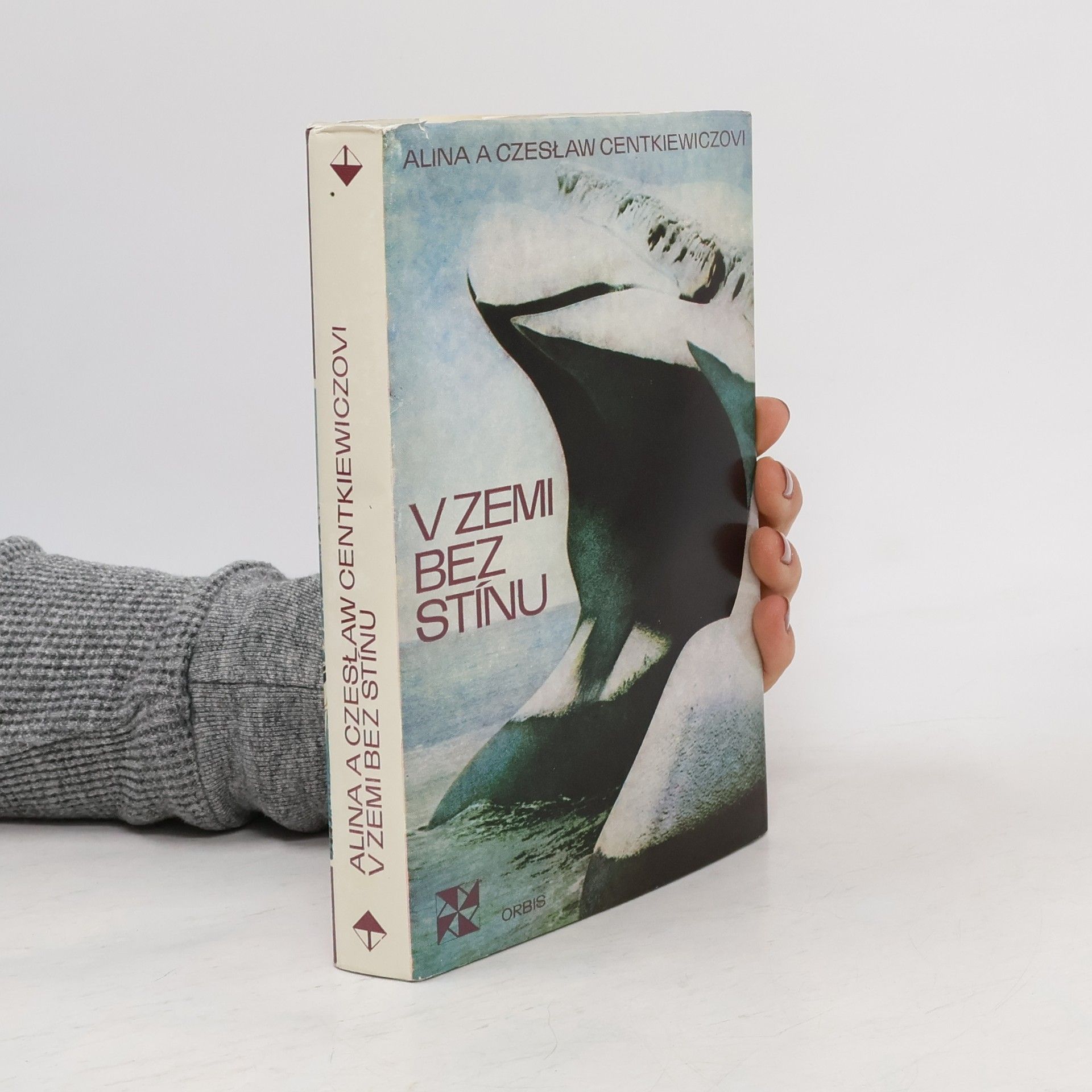 Alina Centkiewiczowa V zemi bez stínu