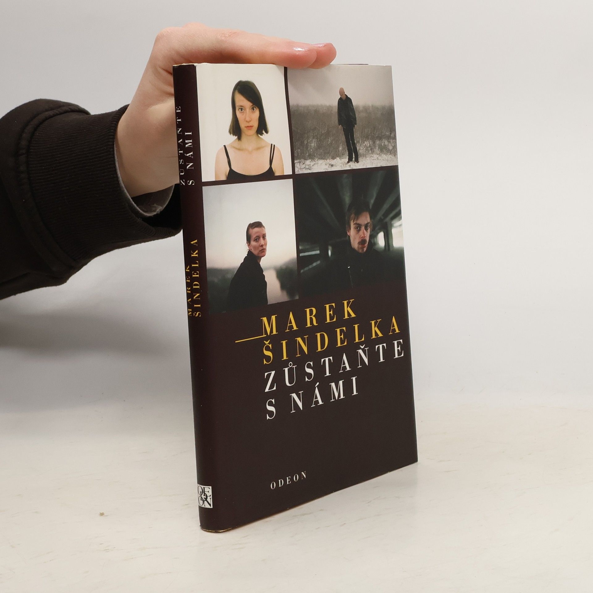 Marek Šindelka Zůstaňte s námi