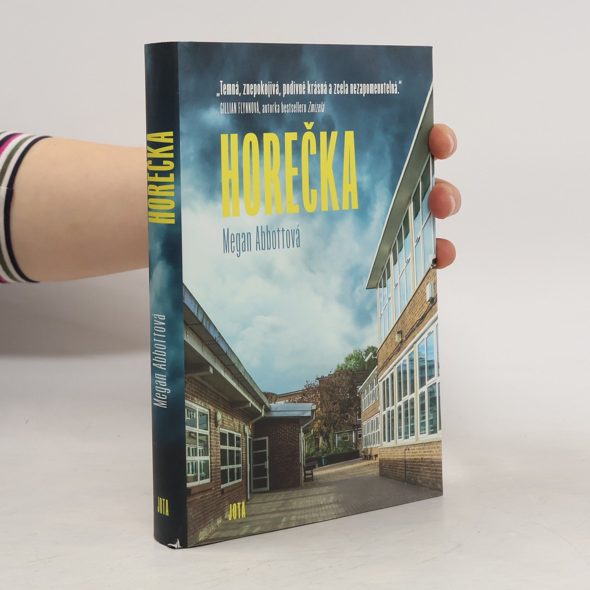 Megan Abbott Horečka