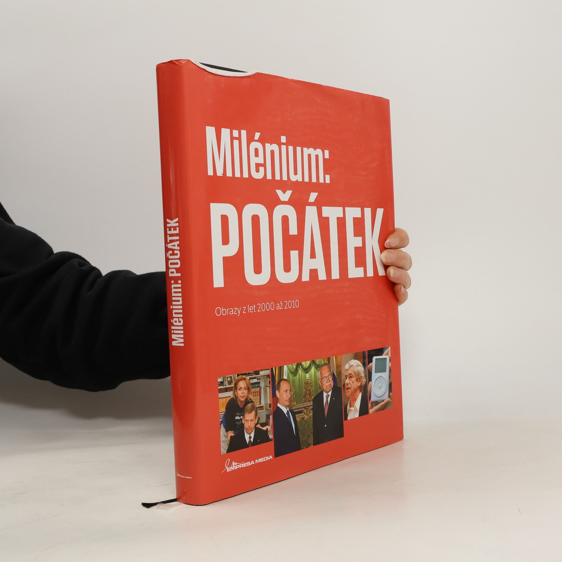 Ivan Motýl Milénium: Počátek: Obrazy z let 2000 až 2010