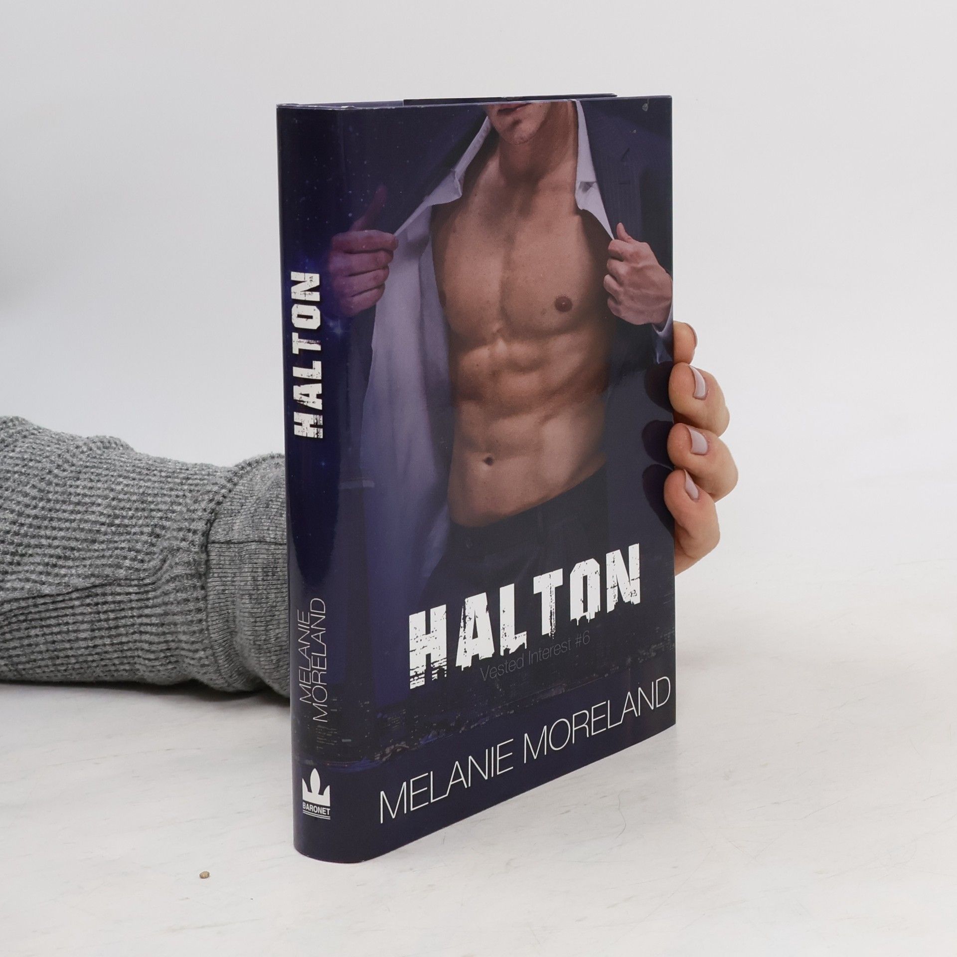 Melanie Moreland Halton