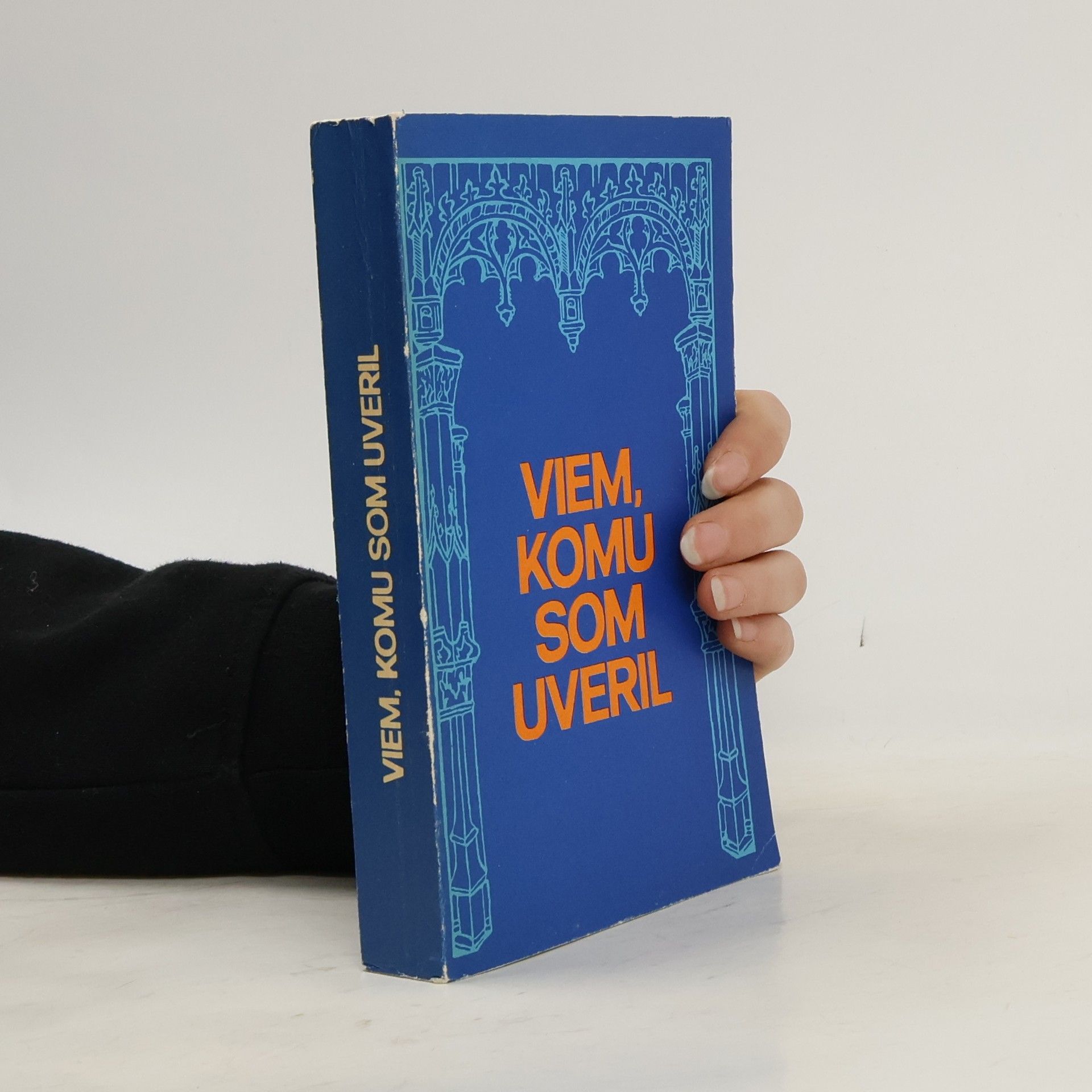 Collectif d'auteurs Viem, komu som uveril