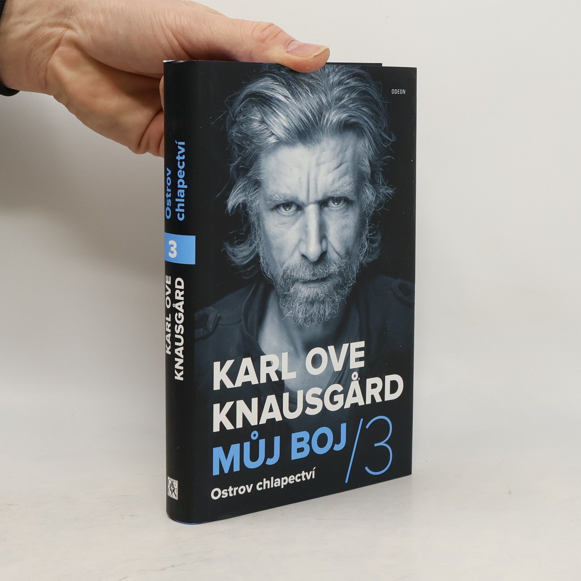 Karl Ove Knausgård Ostrov chlapectví. Můj boj 3