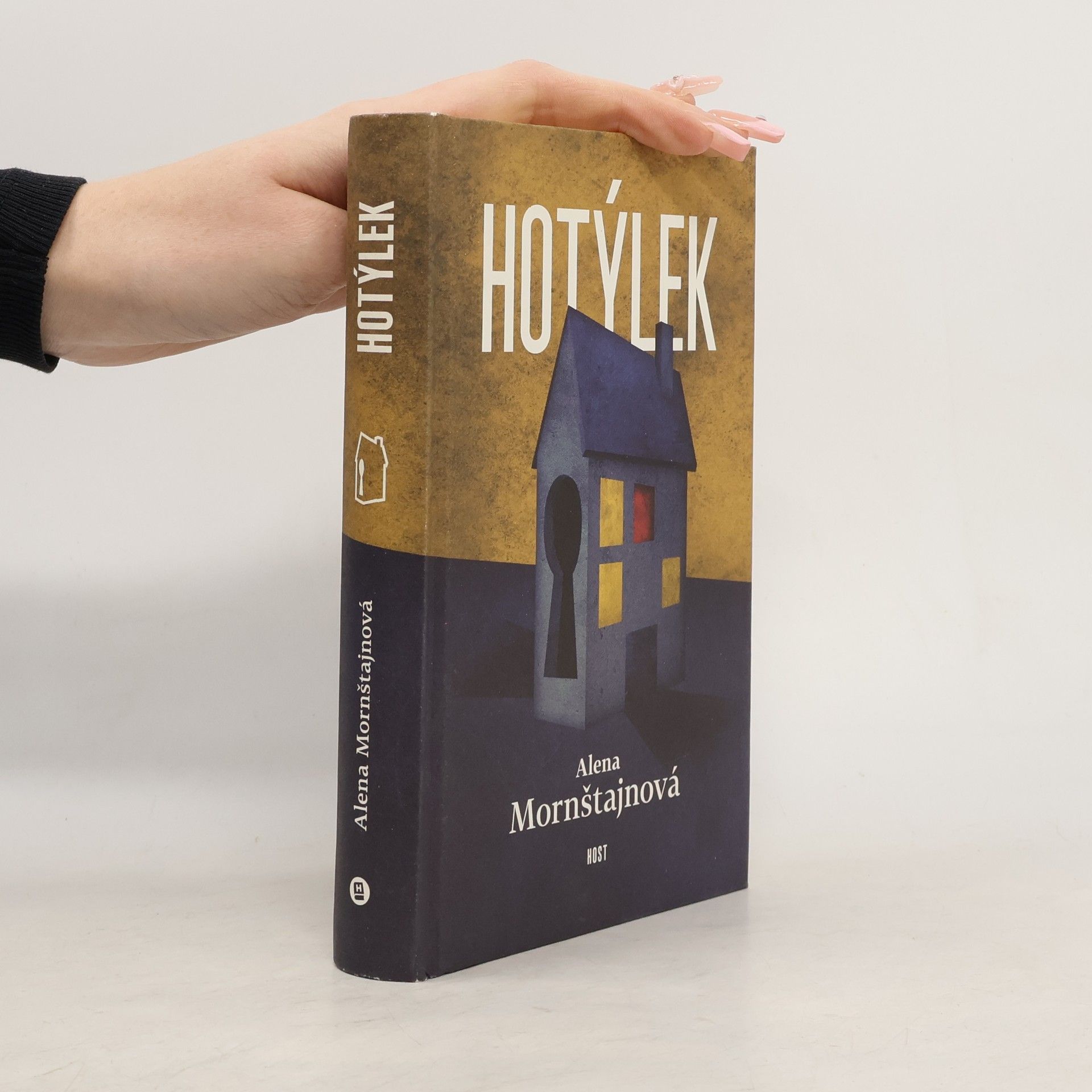 Alena Mornštajnová Hotýlek